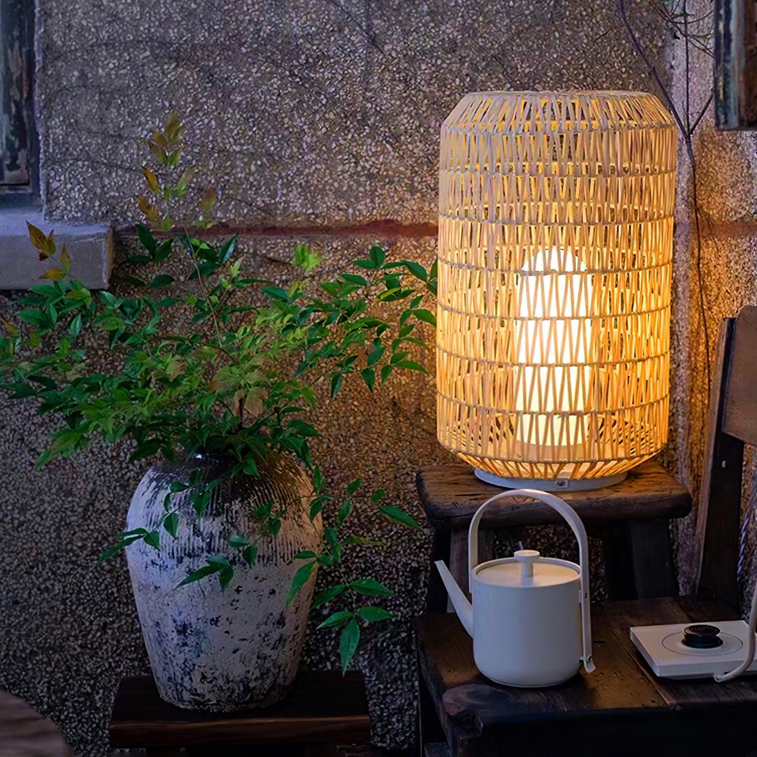 Oliver Vintage Outdoor Lighting - Image 19