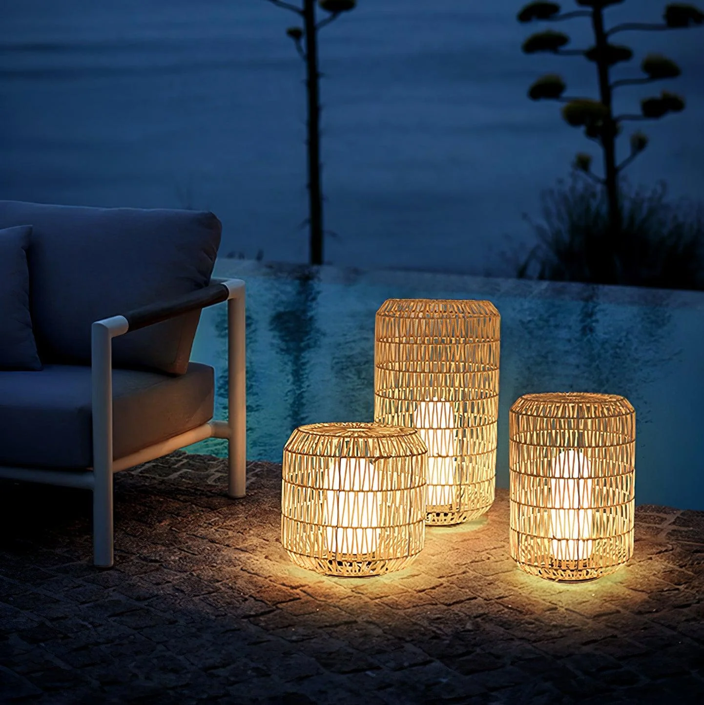 Oliver Vintage Outdoor Lighting - Image 4
