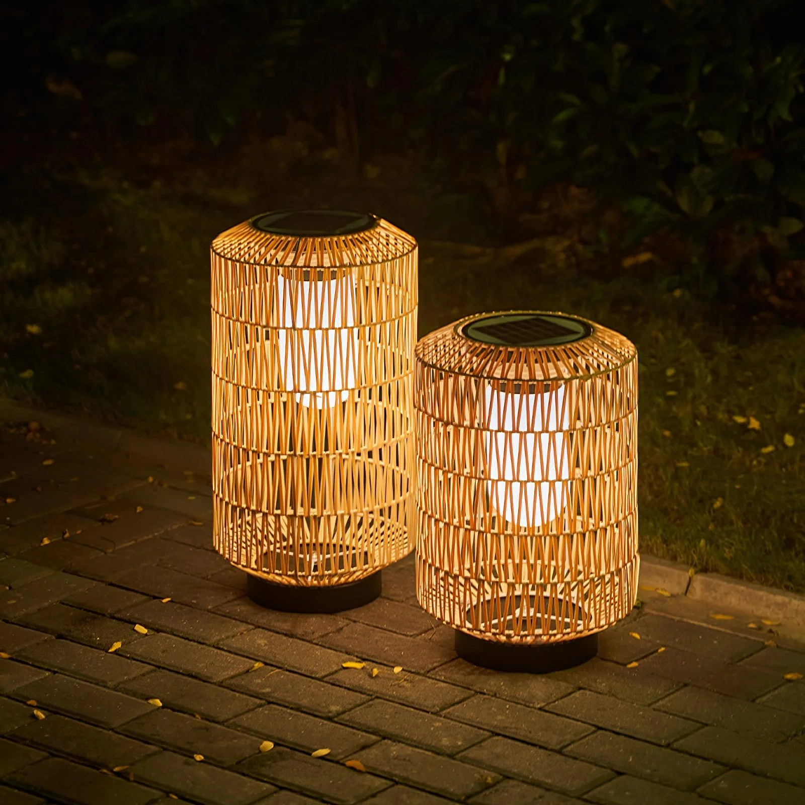 Oliver Vintage Outdoor Lighting - Image 45