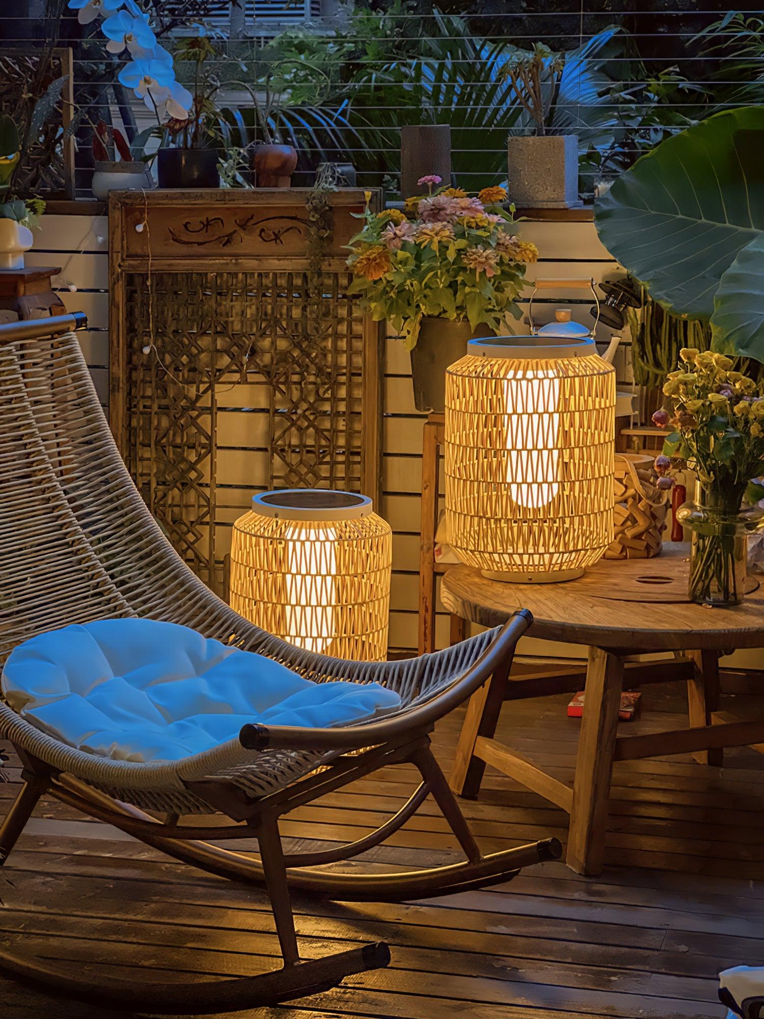 Oliver Vintage Outdoor Lighting - Image 59