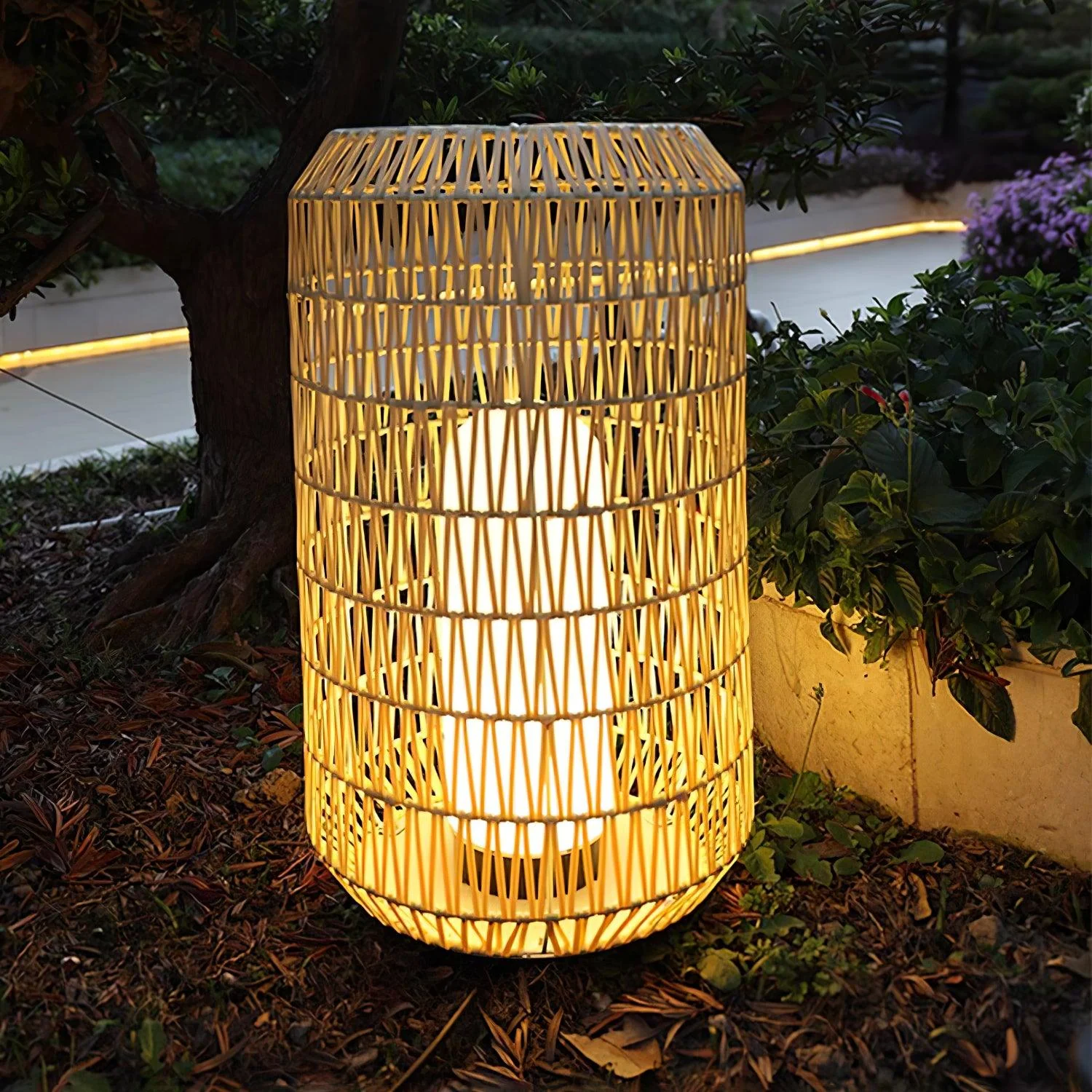 Oliver Vintage Outdoor Lighting - Image 61