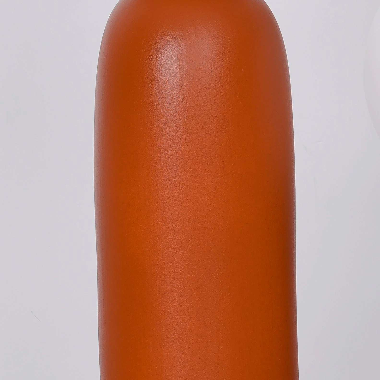 Oo Modern Ceramic Table Lamp - Image 32