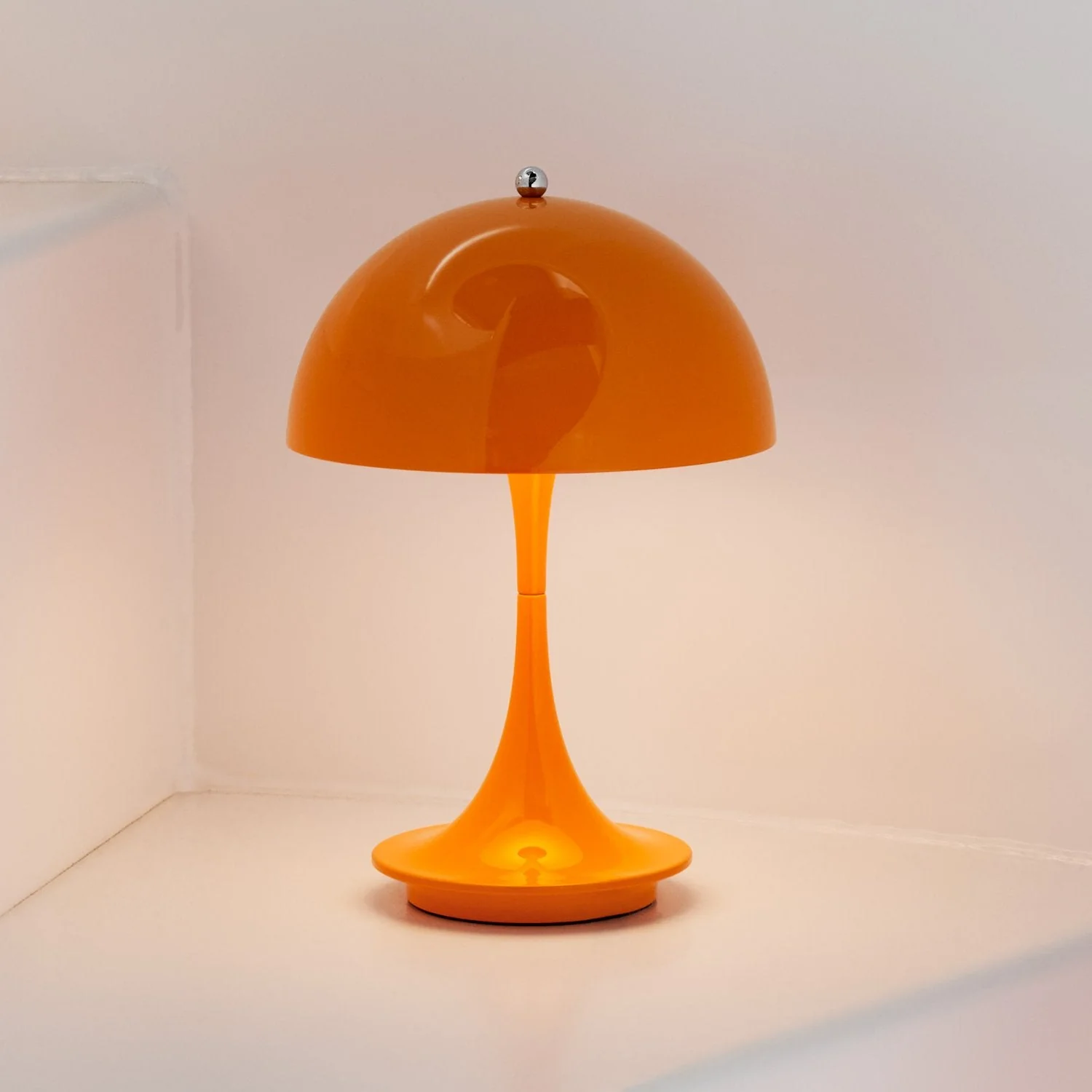 Opal Modern Table Lamp - Image 10