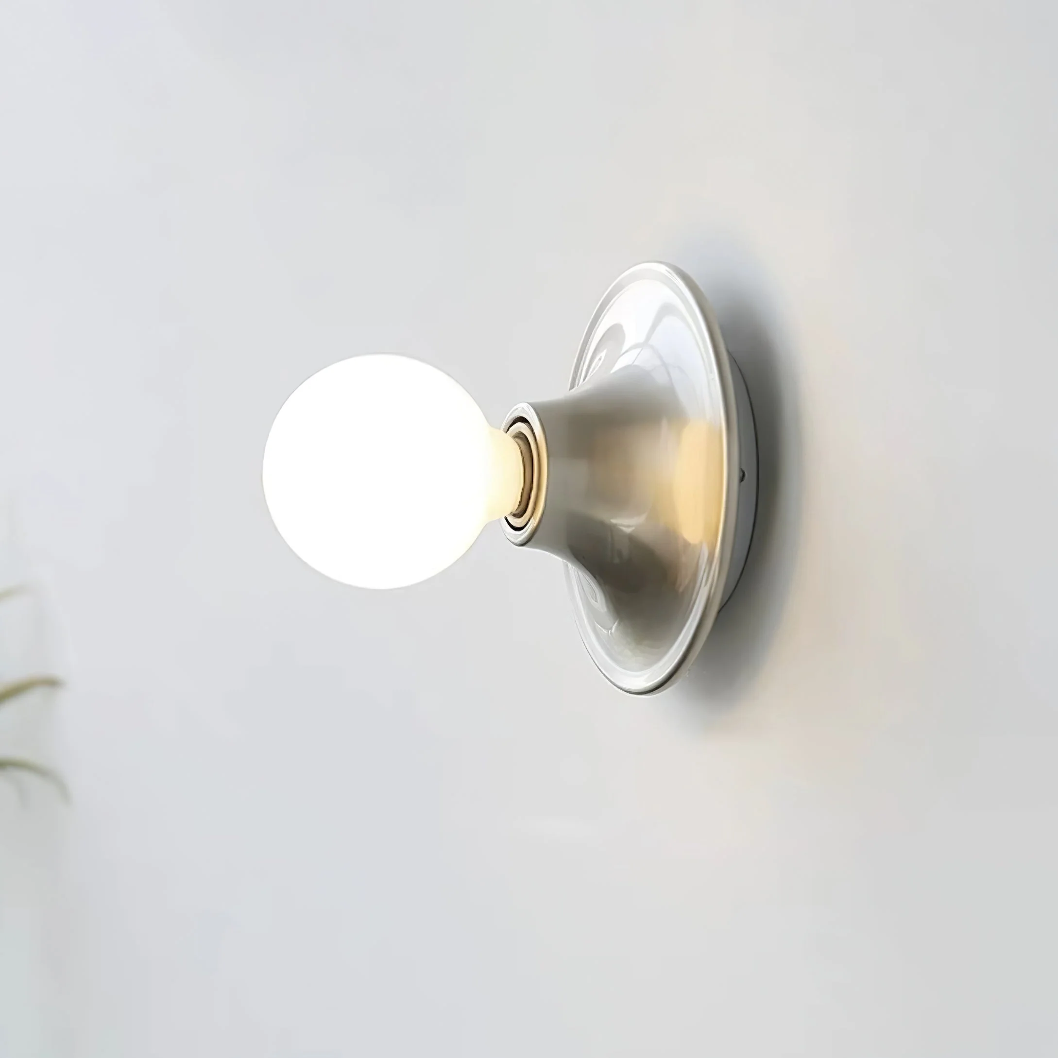 Ortheen Modern Minimalist Glass Sconce Wall lamp - Image 11