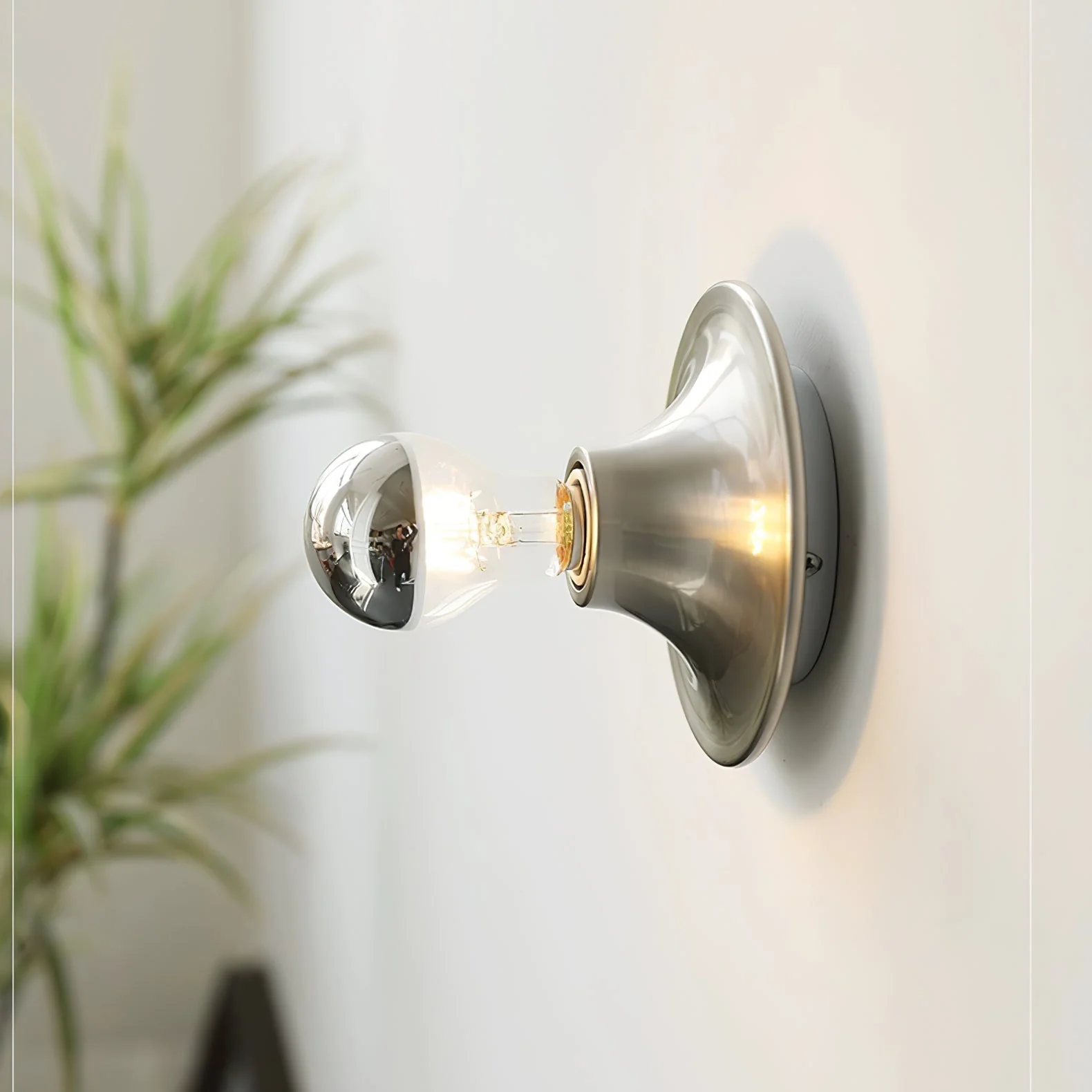 Ortheen Modern Minimalist Glass Sconce Wall lamp - Image 16