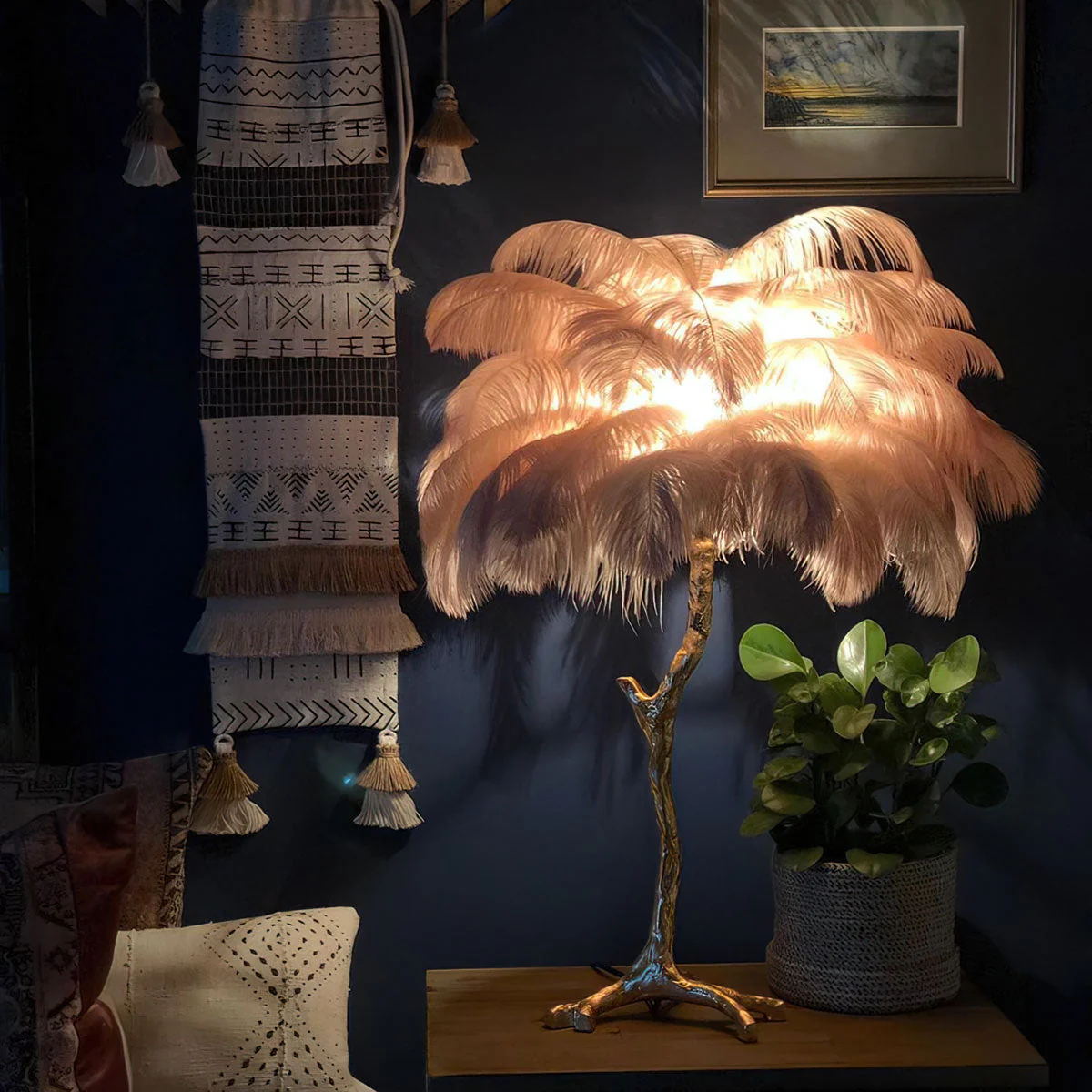 Ostrich Contemporary Feather Table Lamp - Image 10