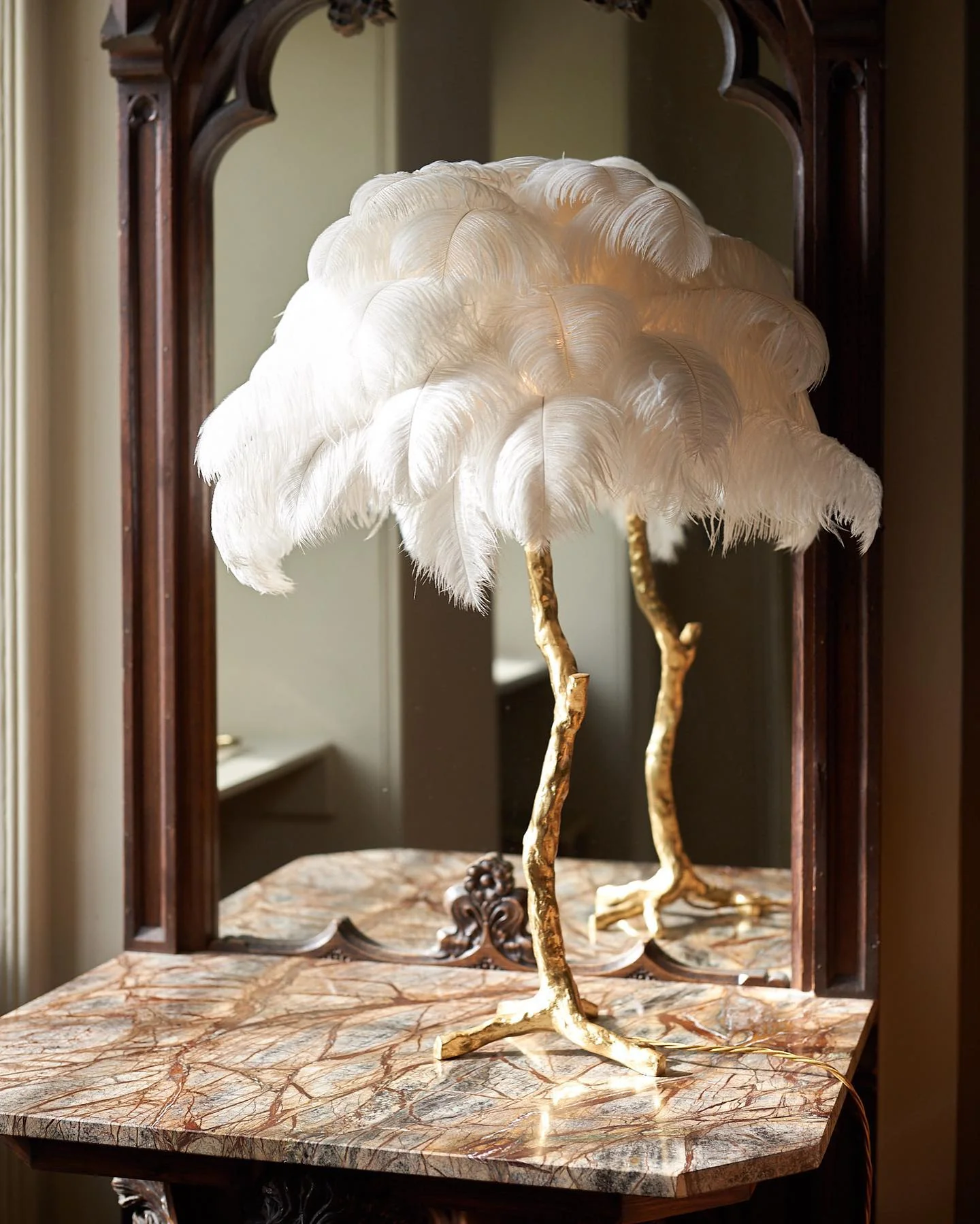 Ostrich Contemporary Feather Table Lamp - Image 32