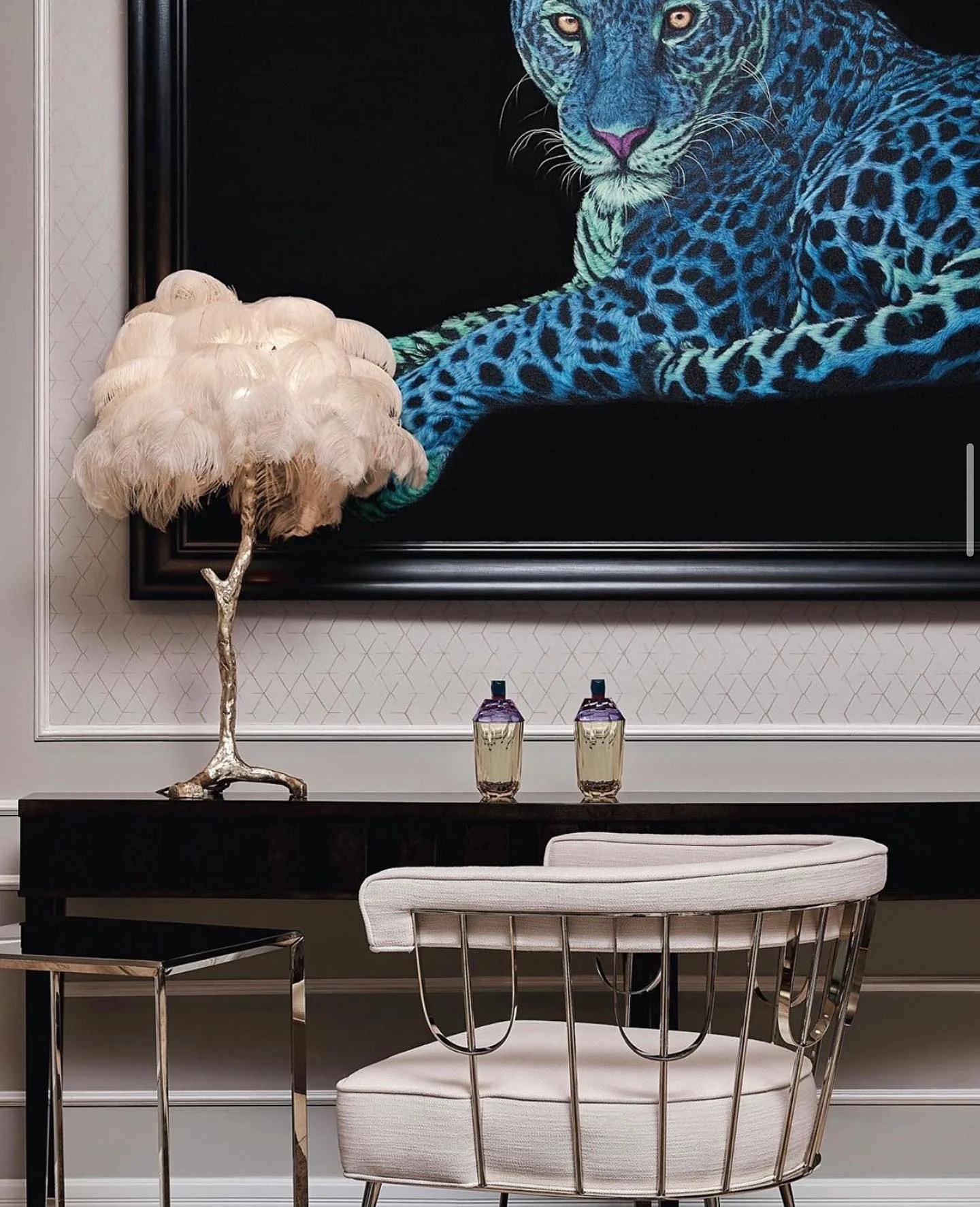 Ostrich Contemporary Feather Table Lamp - Image 42