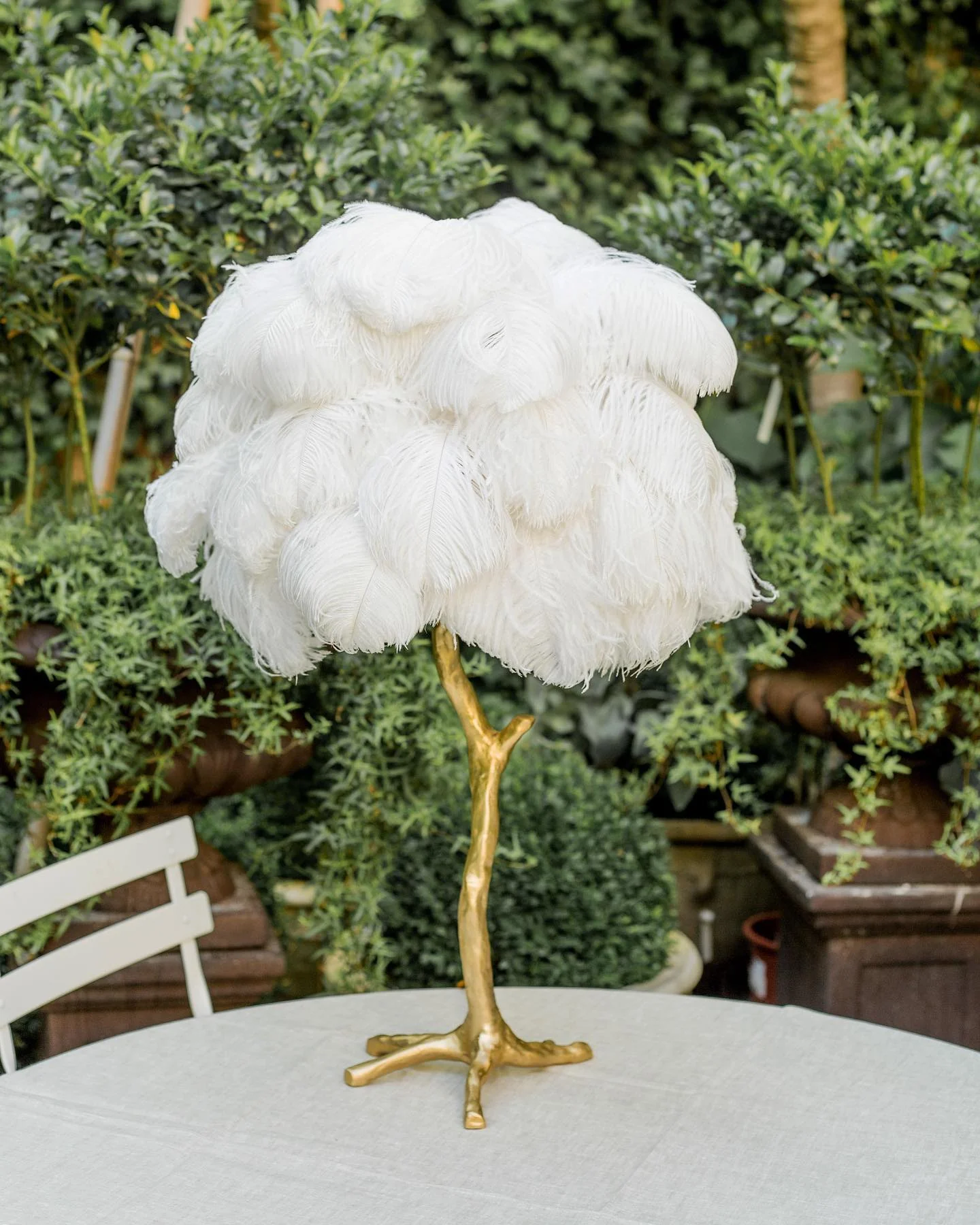 Ostrich Contemporary Feather Table Lamp - Image 49