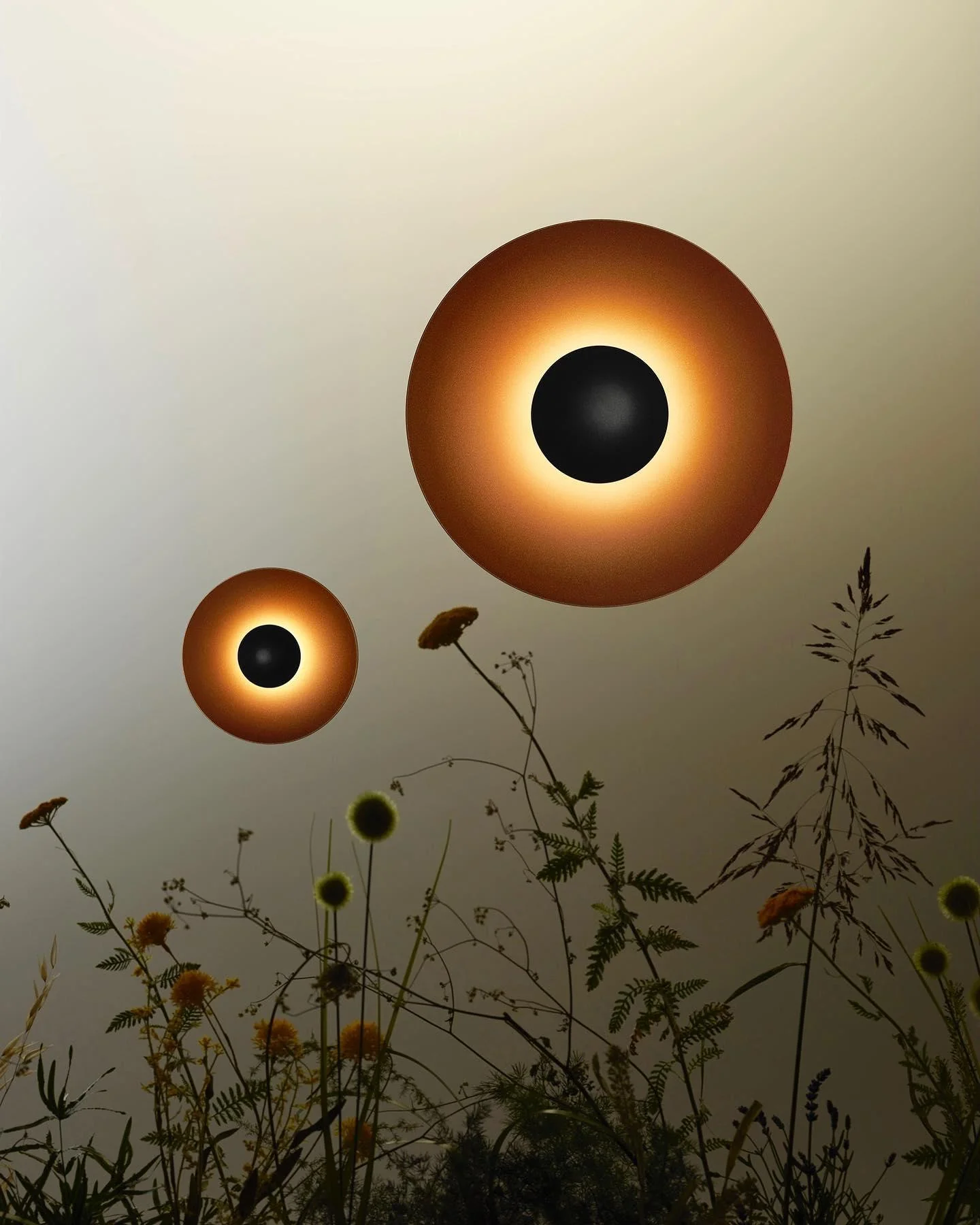 Peacemaker Elegance Simplicity Glow Wall Light - Image 123
