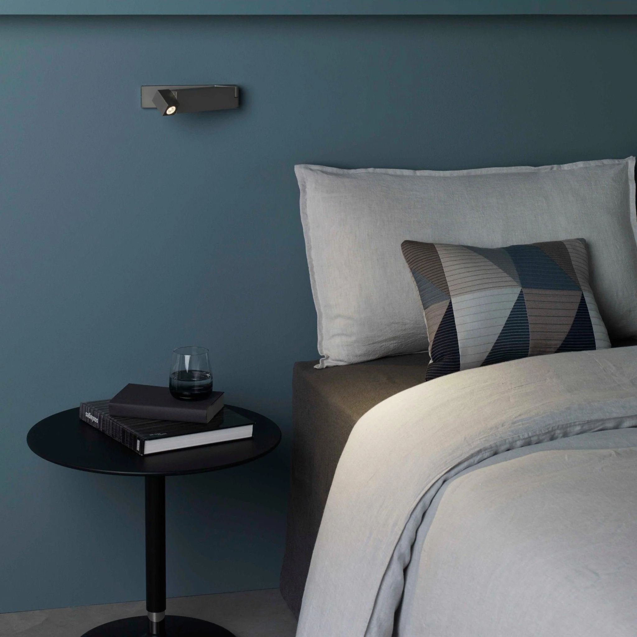 Phase LED Modern Minimalist Bedside Bedroom Wall Light - Image 3