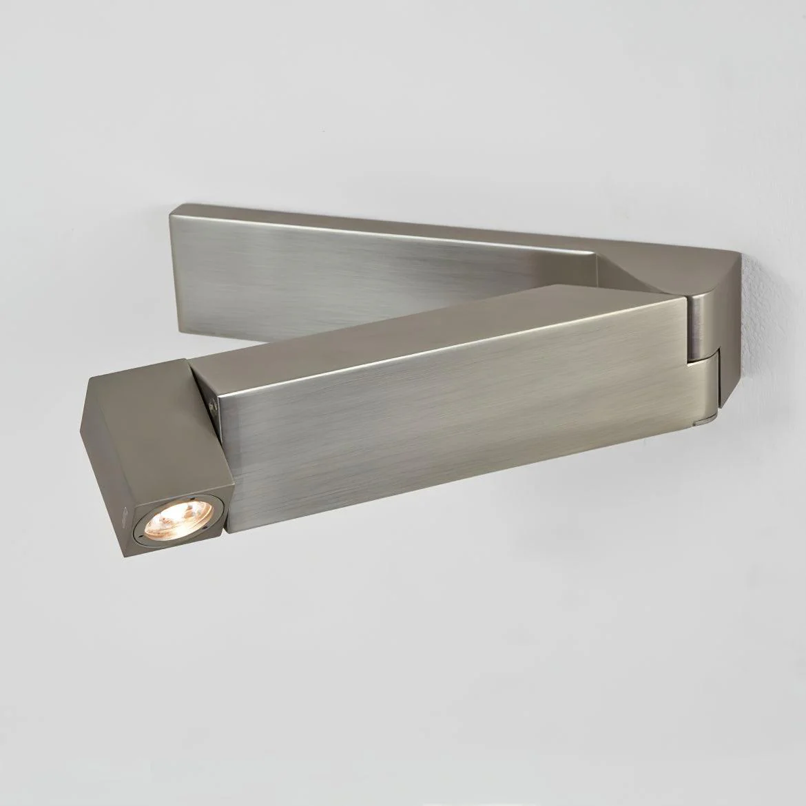 Phase LED Modern Minimalist Bedside Bedroom Wall Light - Image 4