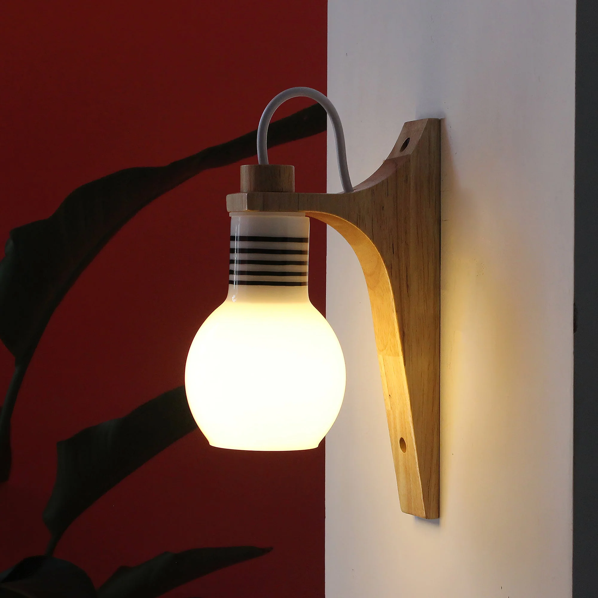 Picle Farmhouse Rubber Wood Wall Light - Image 6