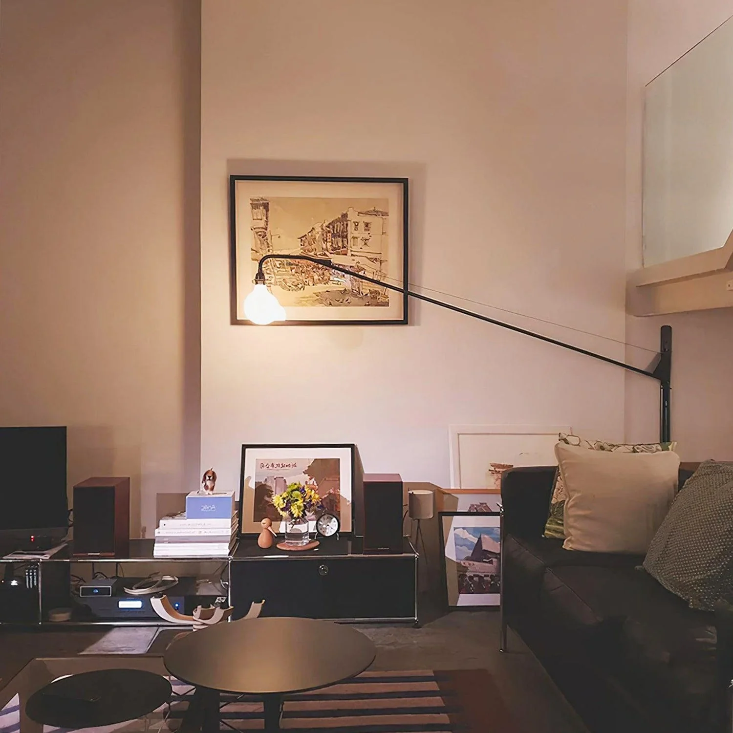 Potence Minimalist Wall Light - Image 14
