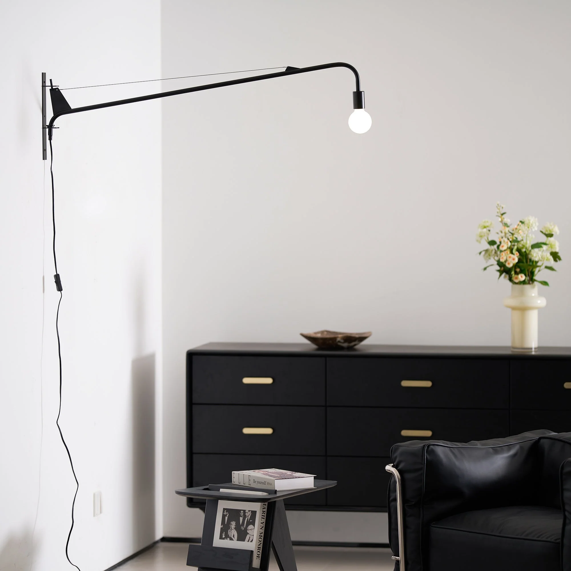 Potence Minimalist Wall Light - Image 6