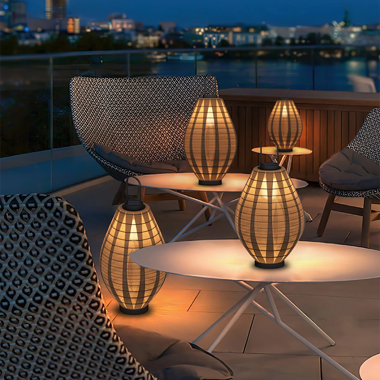 Ray Mesh Beacon Outdoor Lamp - Image 10