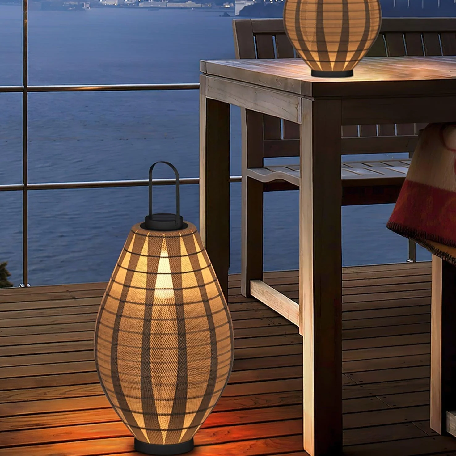 Ray Mesh Beacon Outdoor Lamp - Image 15