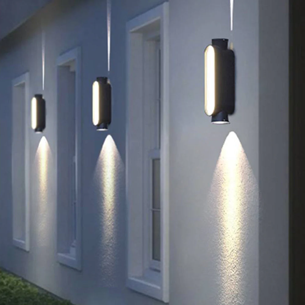 Ray Minimalist Outdoor Wall Lamp - Image 4
