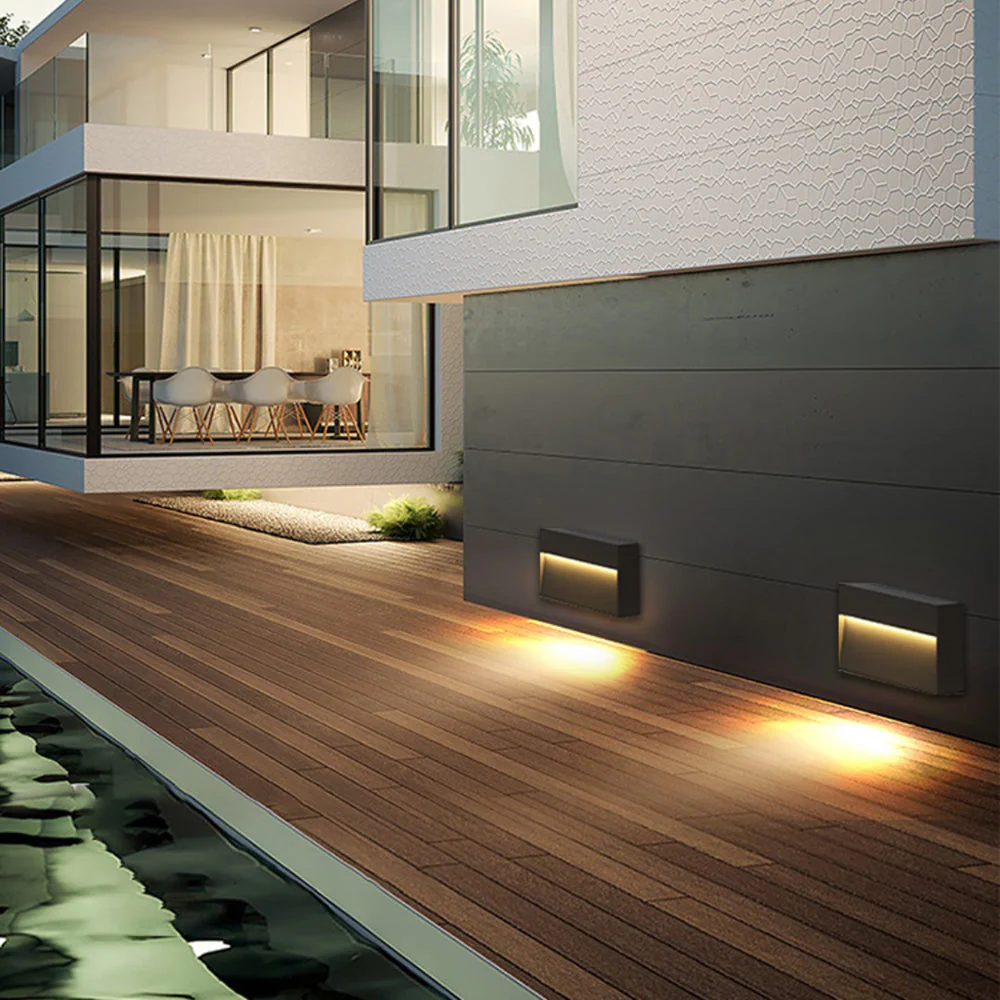 Ray Minimalist Outdoor Deck Step Light - Image 3