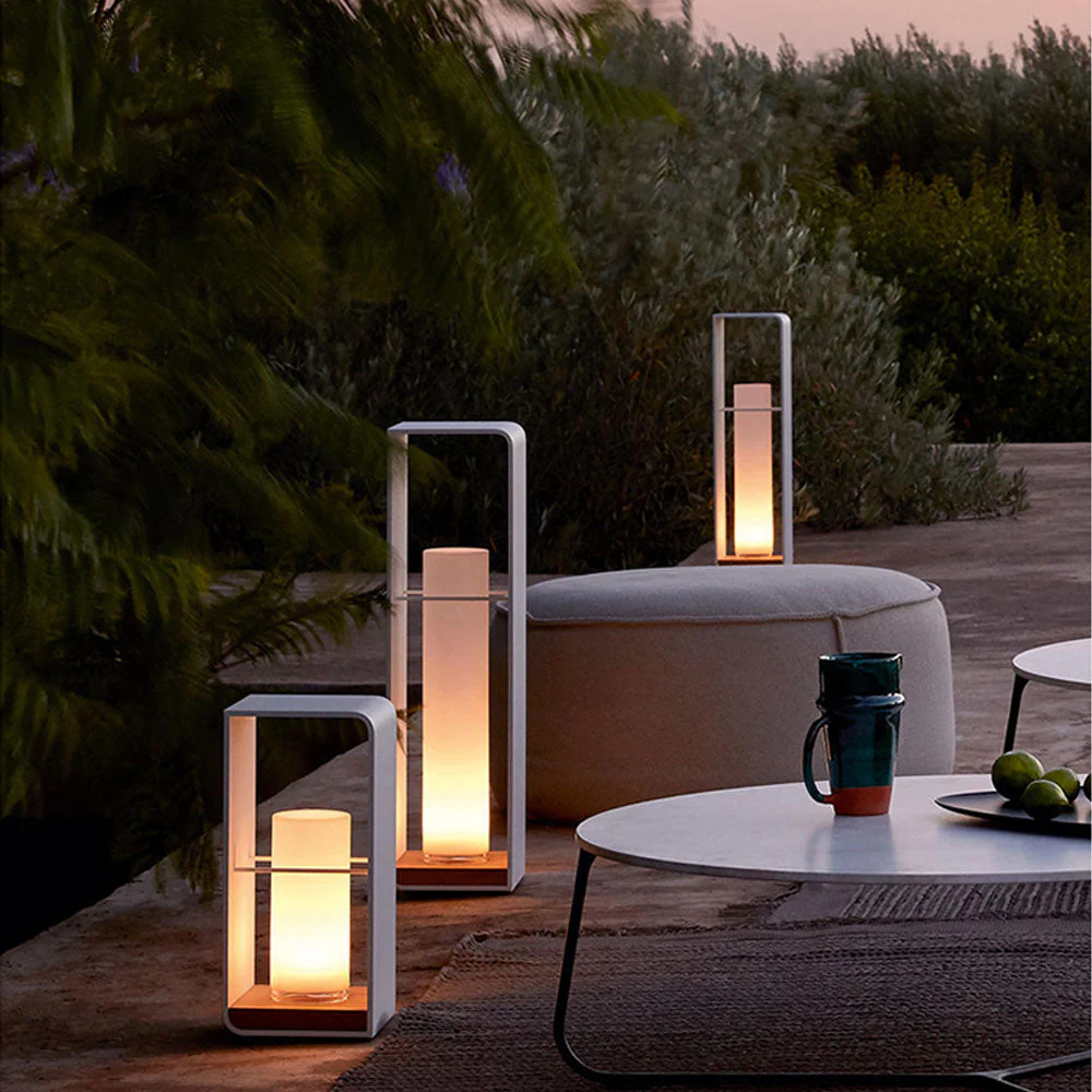 Ray Minimalist Outdoor Post Light - Image 12