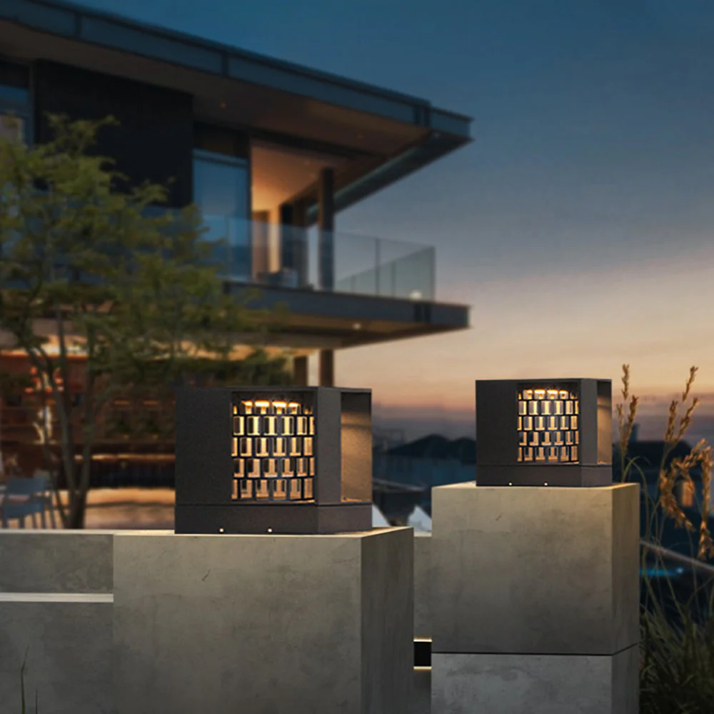Ray Modern Outdoor Pillar Light - Image 2