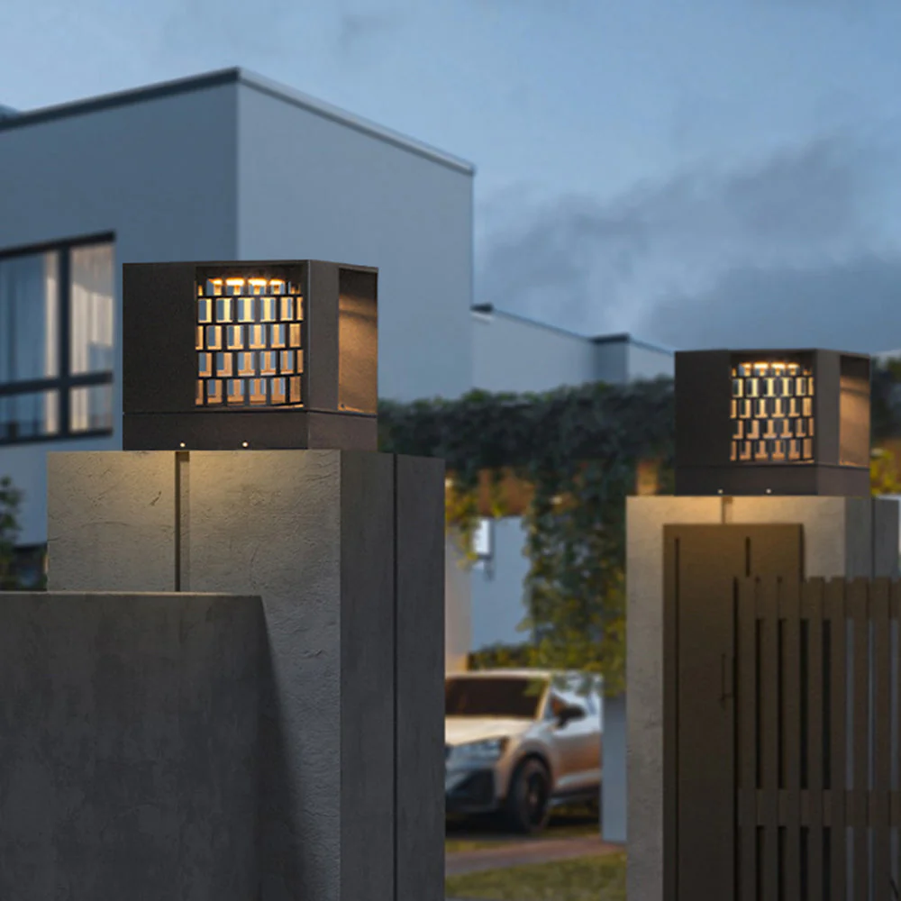 Ray Modern Outdoor Pillar Light - Image 7