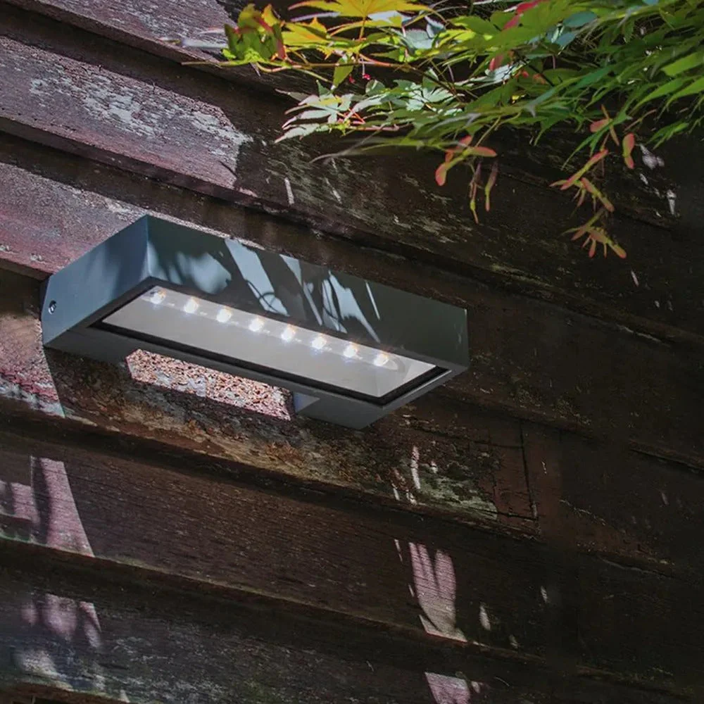 Ray Modern Outdoor Wall Lamp - Image 5
