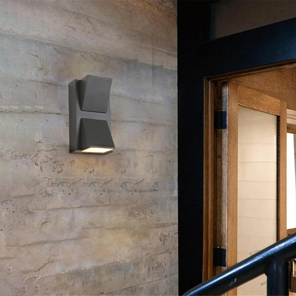 Ray Modern LED Outdoor Wall Lamp - Image 10