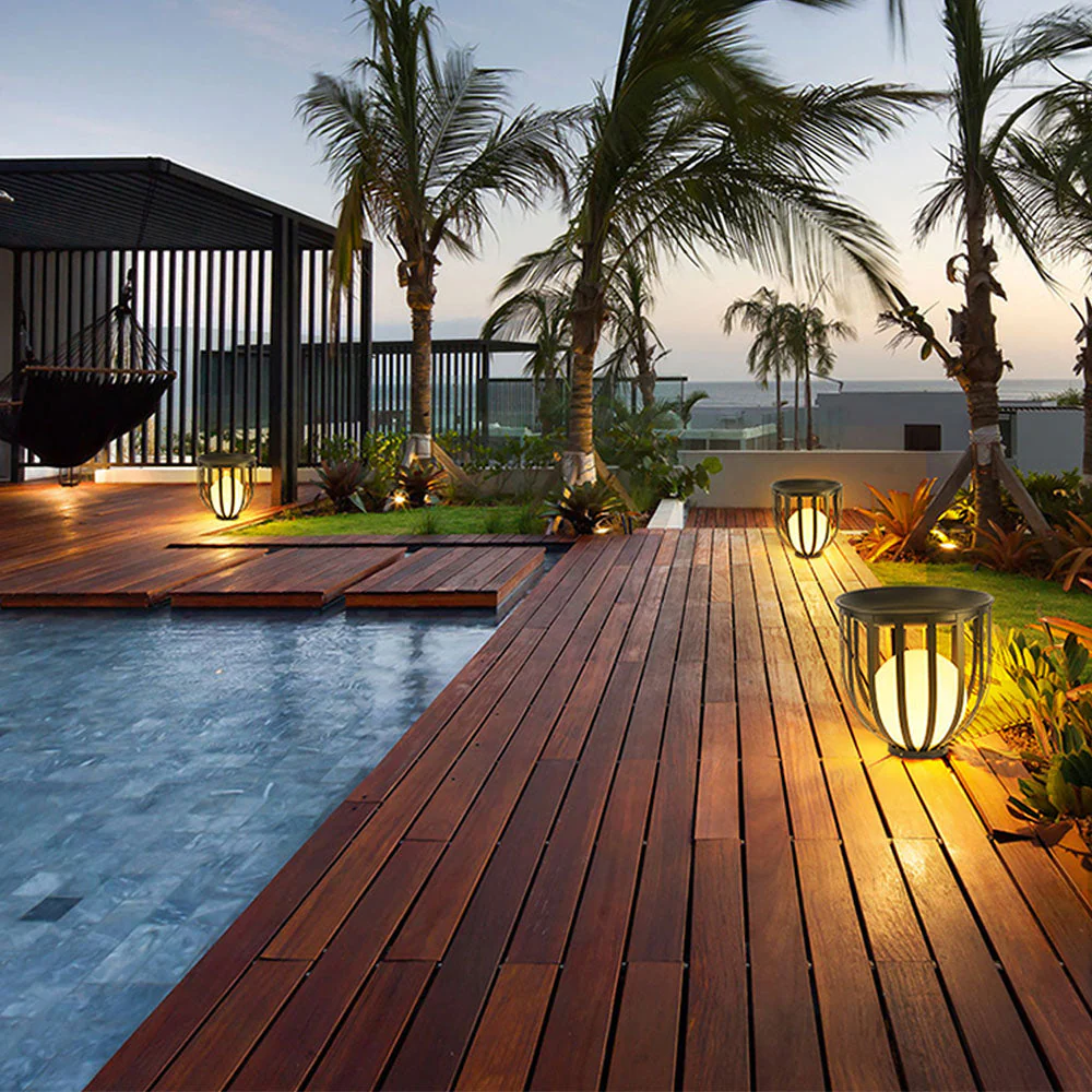 Ray Modern Outdoor Floor Lamp - Image 3