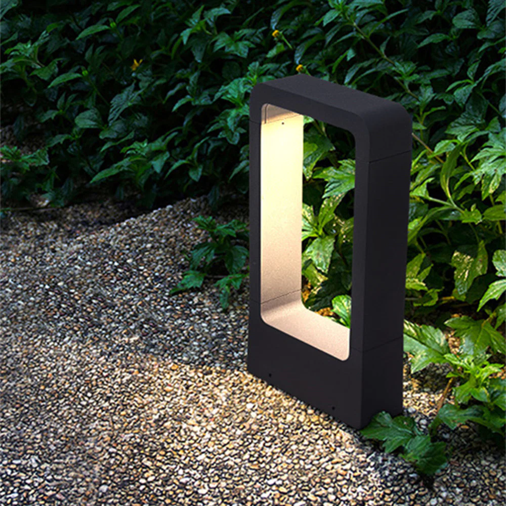Ray Modern Outdoor Path Light - Image 4