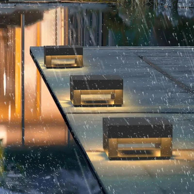Ray Modern Outdoor Pillar Light - Image 12