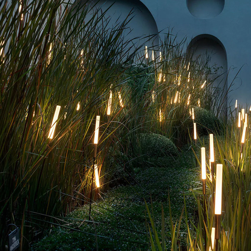 Ray Modern Outdoor Post Light - Image 12