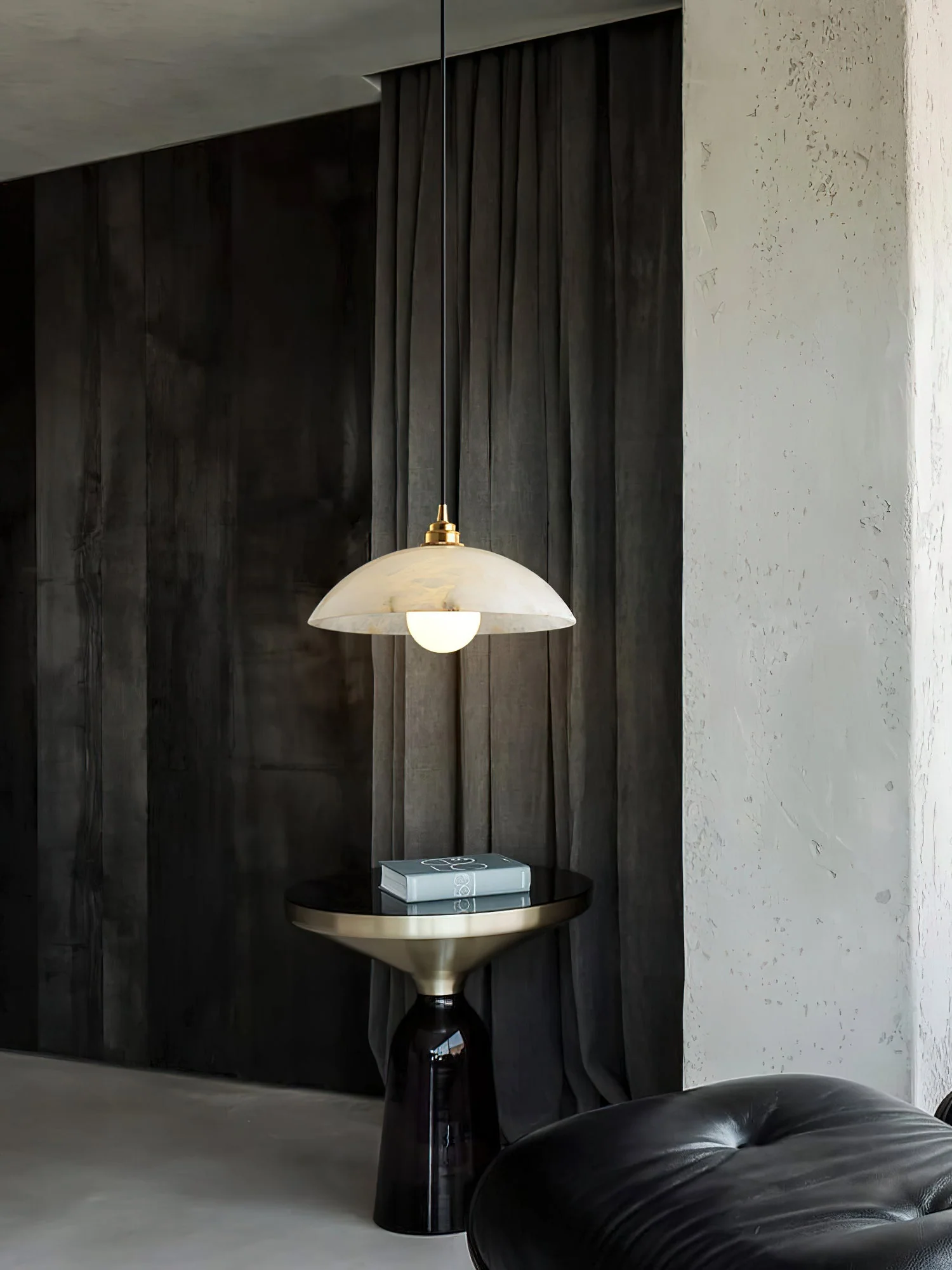 Rovyn Modern Alabaster Brass Pendant Light - Image 11