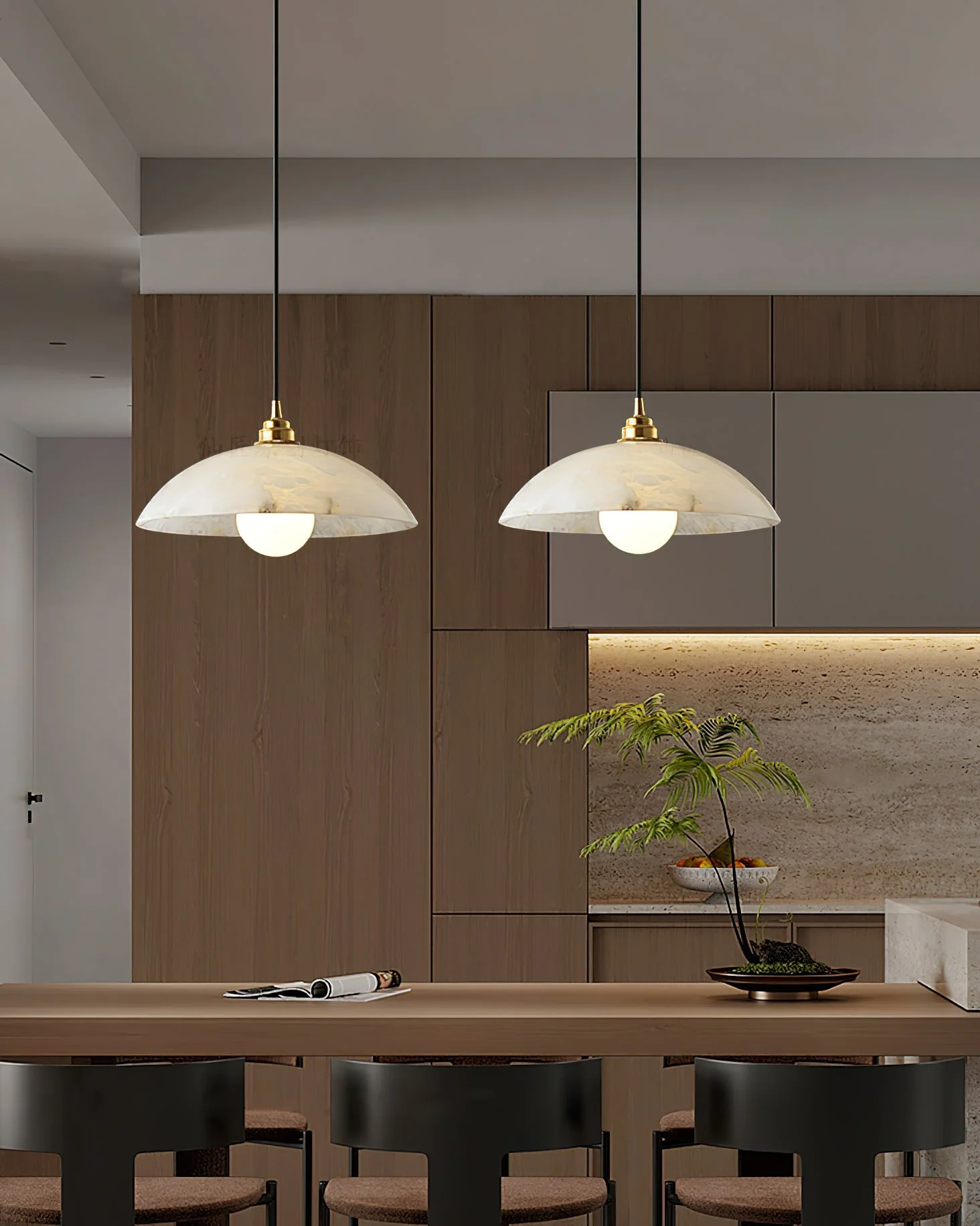 Rovyn Modern Alabaster Brass Pendant Light - Image 16