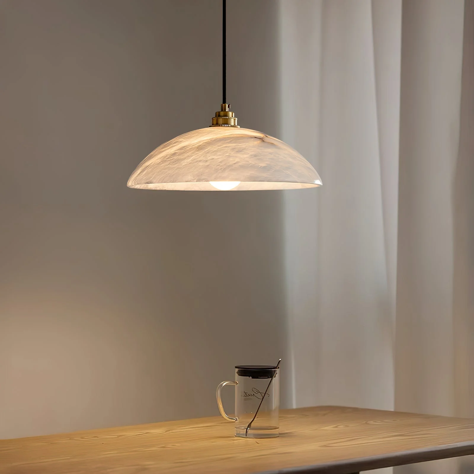 Rovyn Modern Alabaster Brass Pendant Light - Image 3