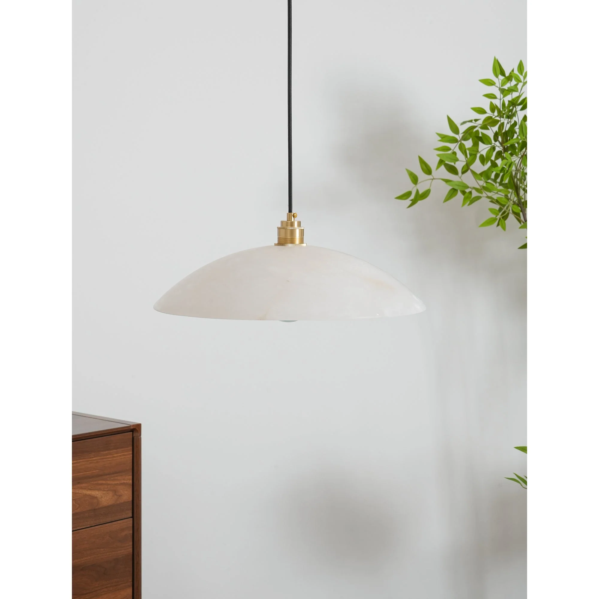 Rovyn Modern Alabaster Brass Pendant Light - Image 35