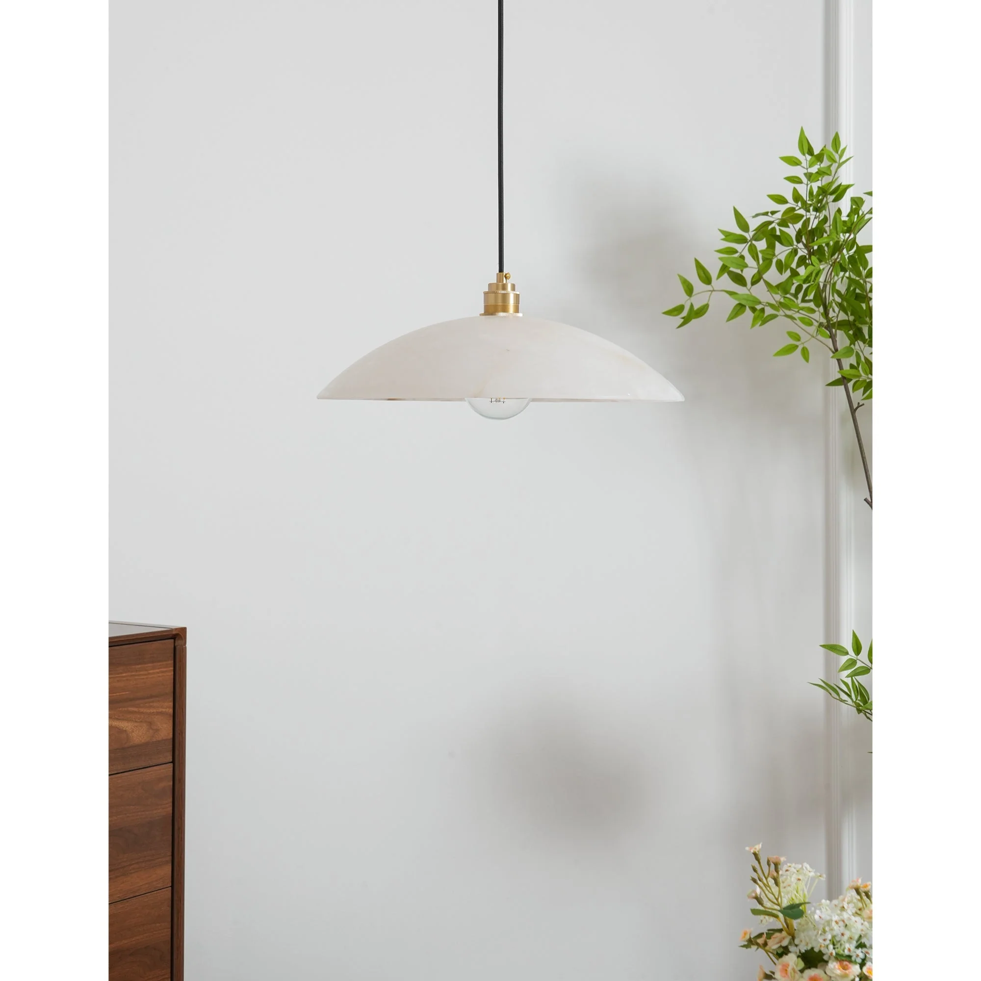 Rovyn Modern Alabaster Brass Pendant Light - Image 48