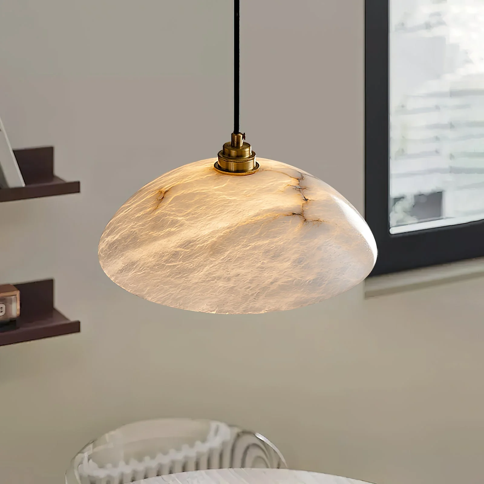 Rovyn Modern Alabaster Brass Pendant Light - Image 5
