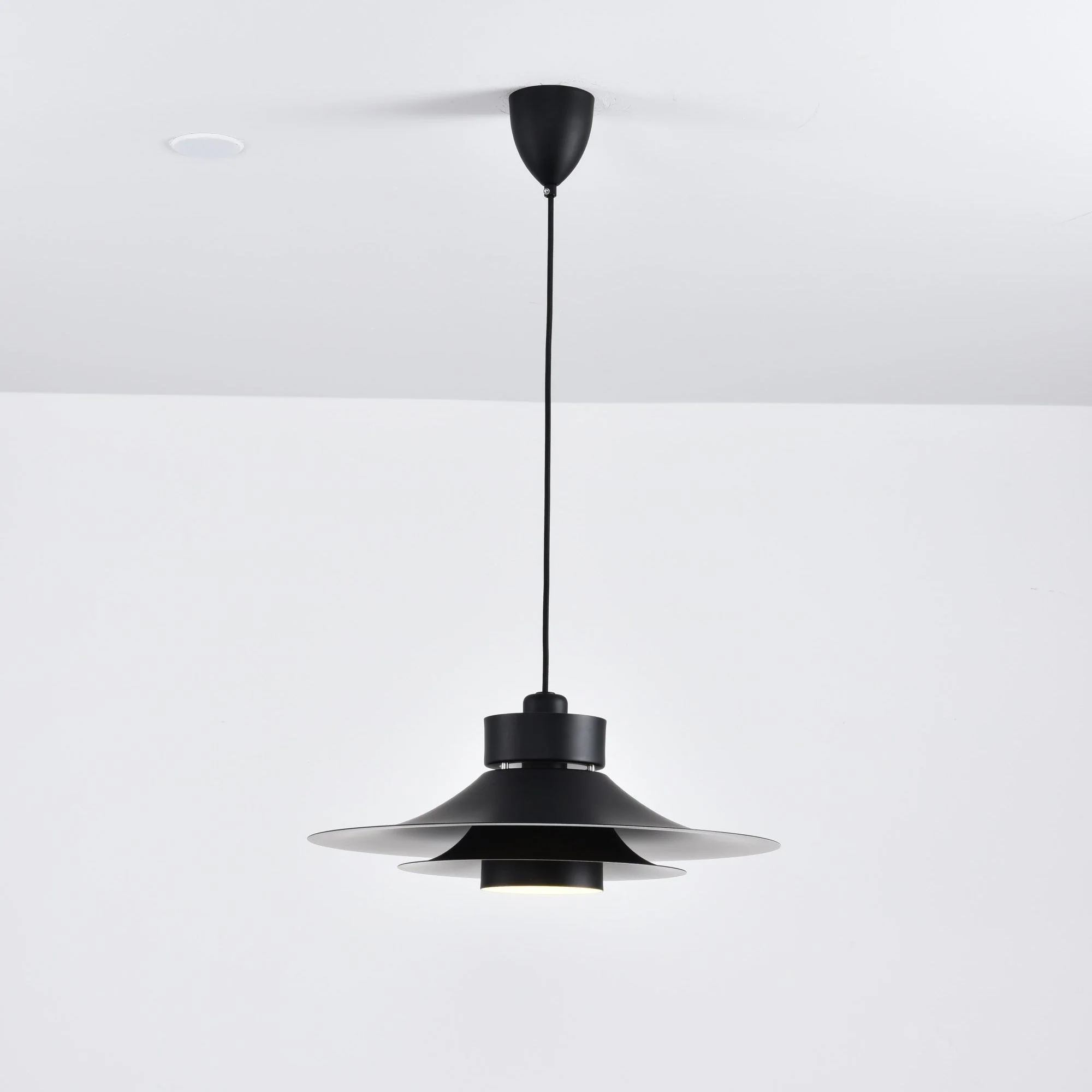 Sadie Minimalist Pendant Lamp - Image 15