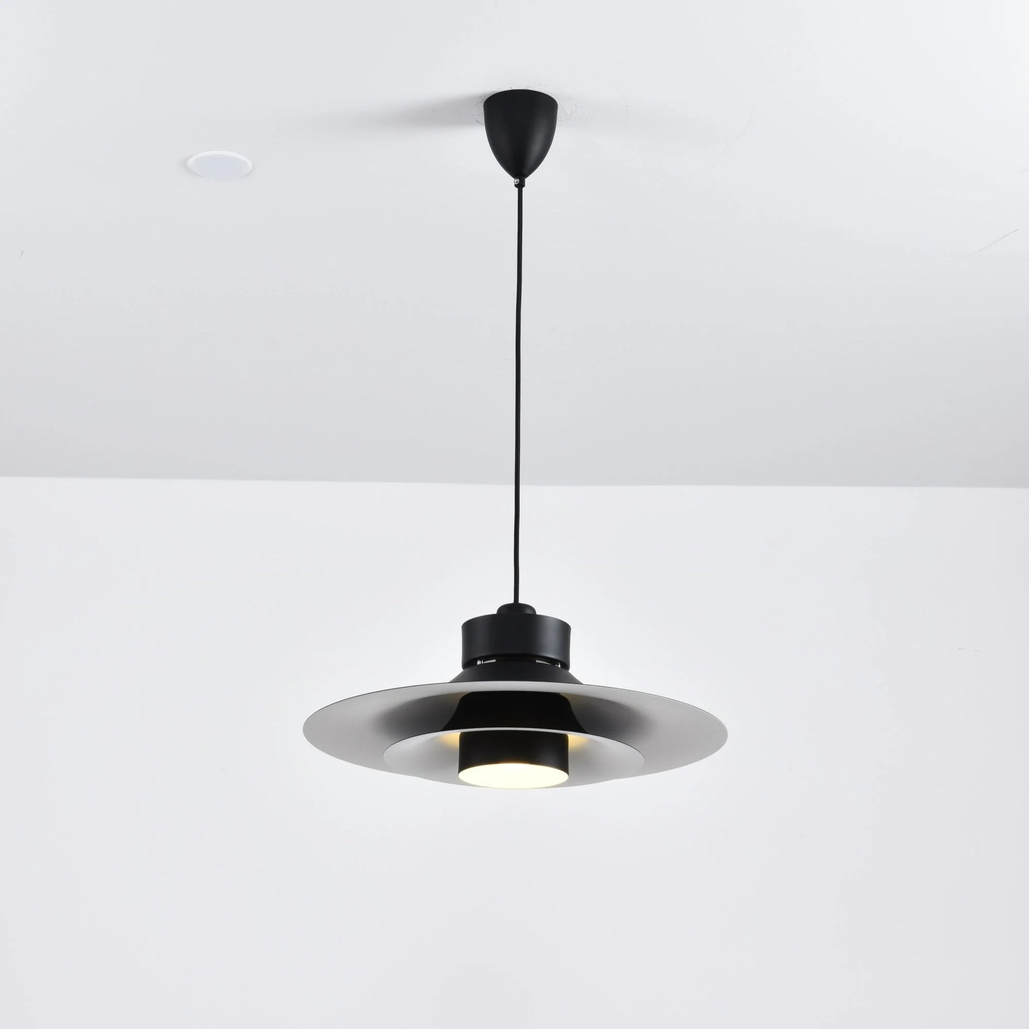 Sadie Minimalist Pendant Lamp - Image 16