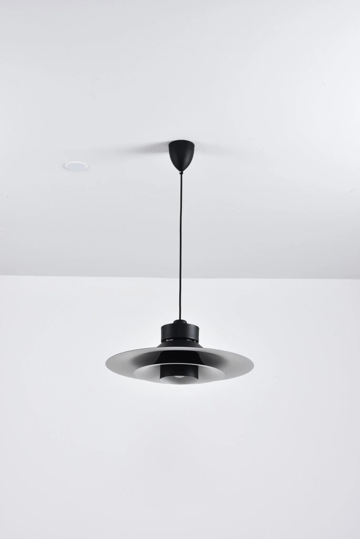 Sadie Minimalist Pendant Lamp - Image 21