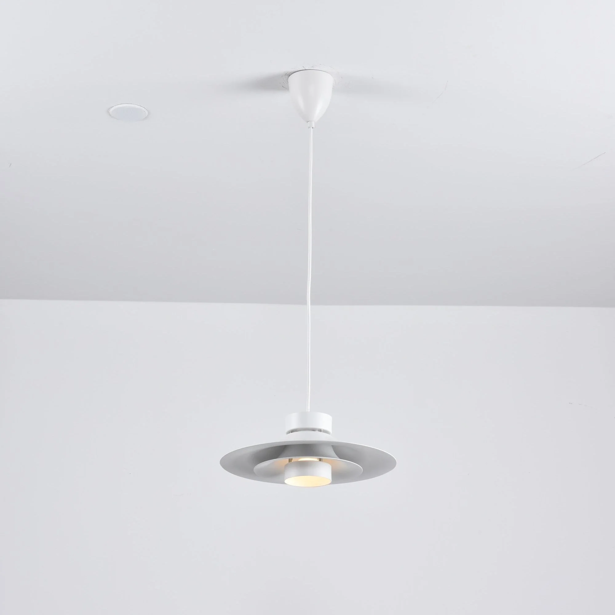Sadie Minimalist Pendant Lamp - Image 6