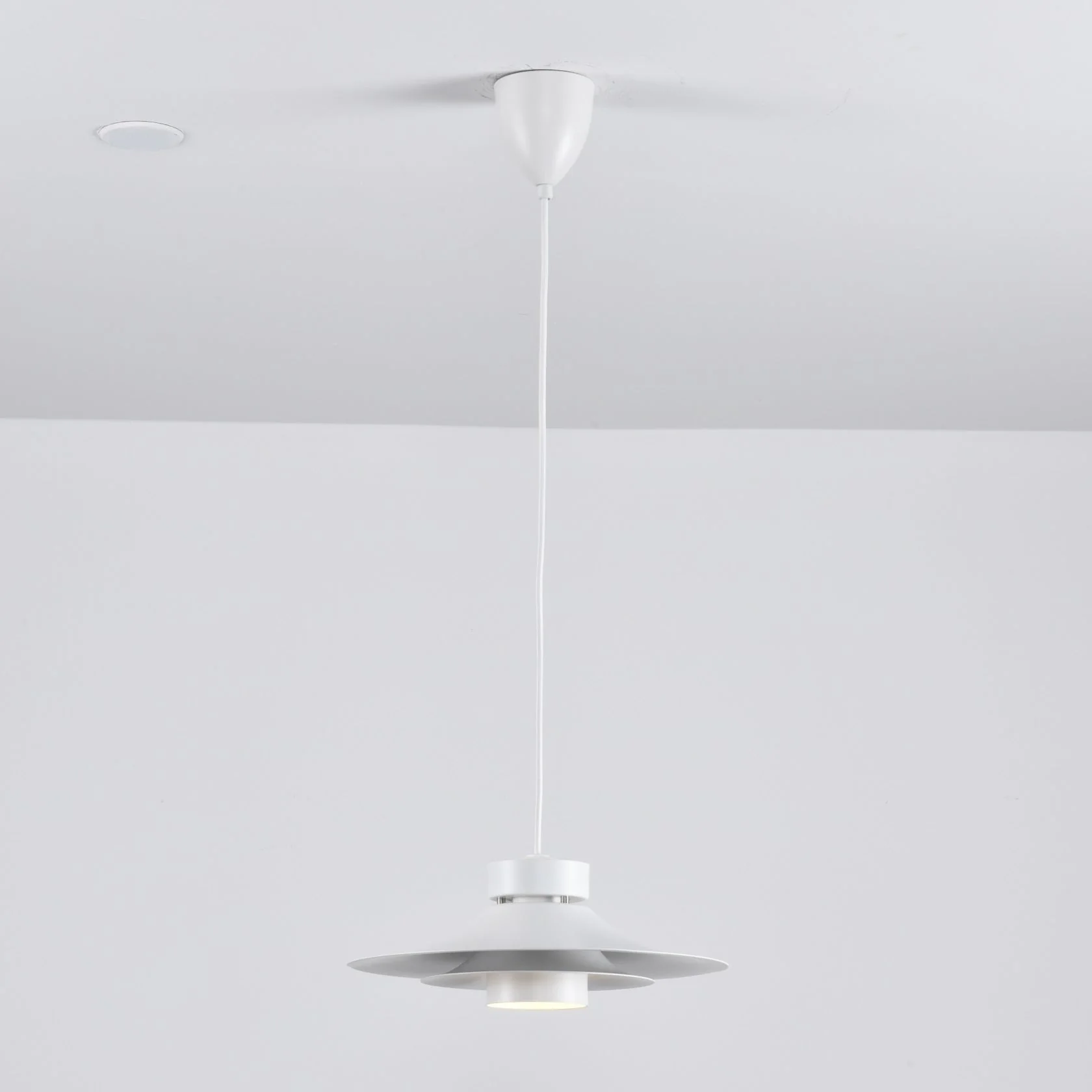 Sadie Minimalist Pendant Lamp - Image 9