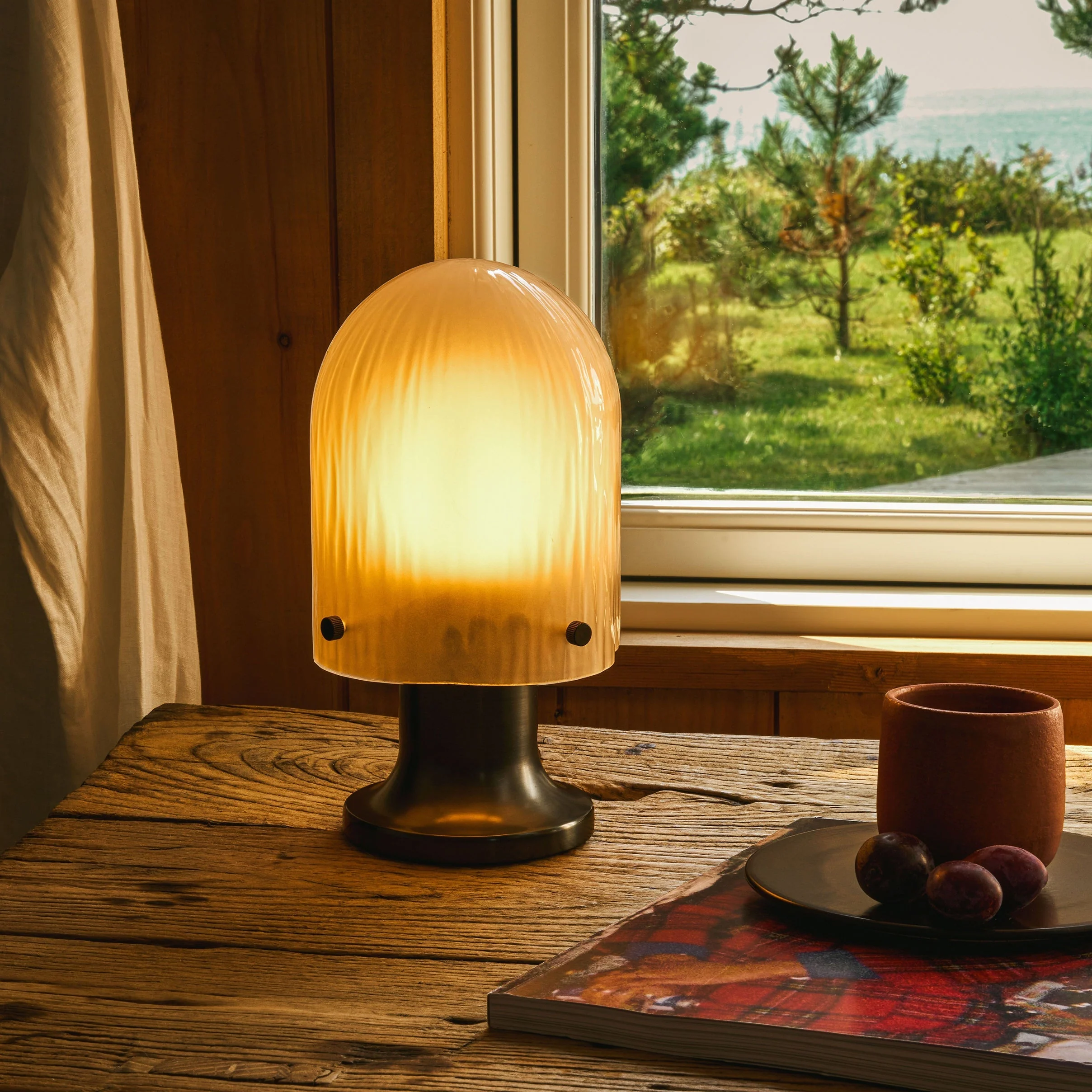 Seine Modern Glass Table Lamp - Image 2