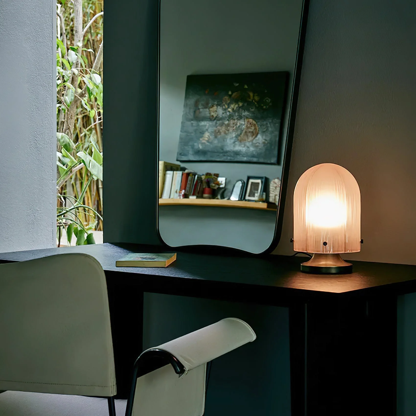 Seine Modern Glass Table Lamp - Image 3