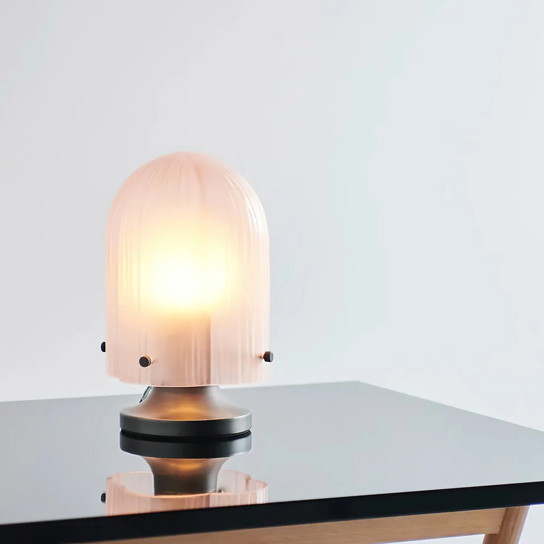 Seine Modern Glass Table Lamp - Image 8