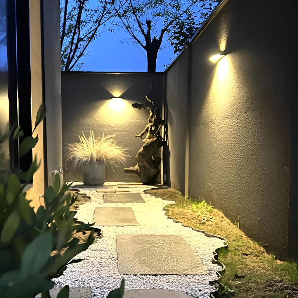 Shan Motion Sensor Modern Outdoor Wall Lamp - Image 5