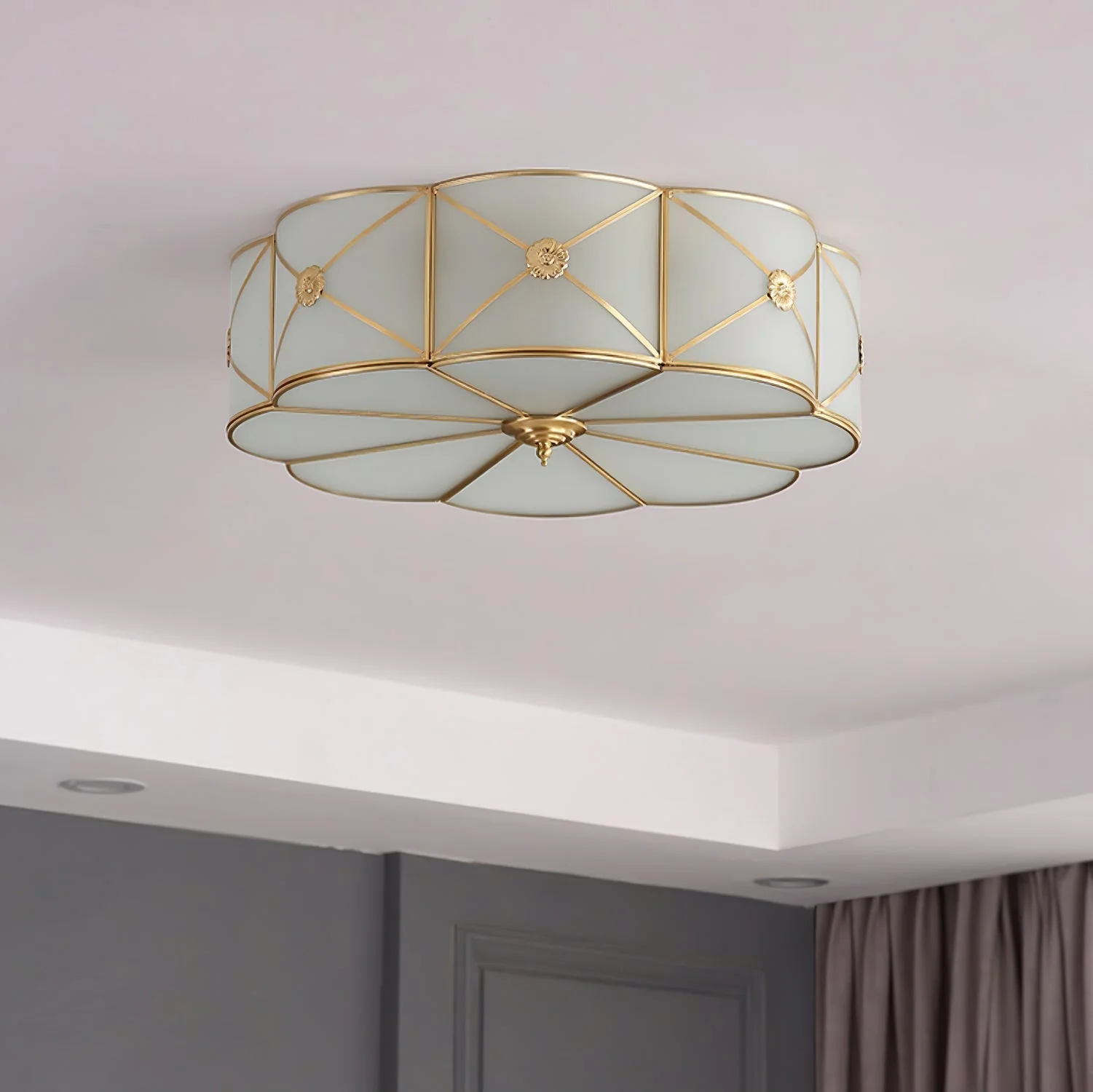 Solara Ceiling Lamp Brass Scalloped Frosted Classic - Image 25