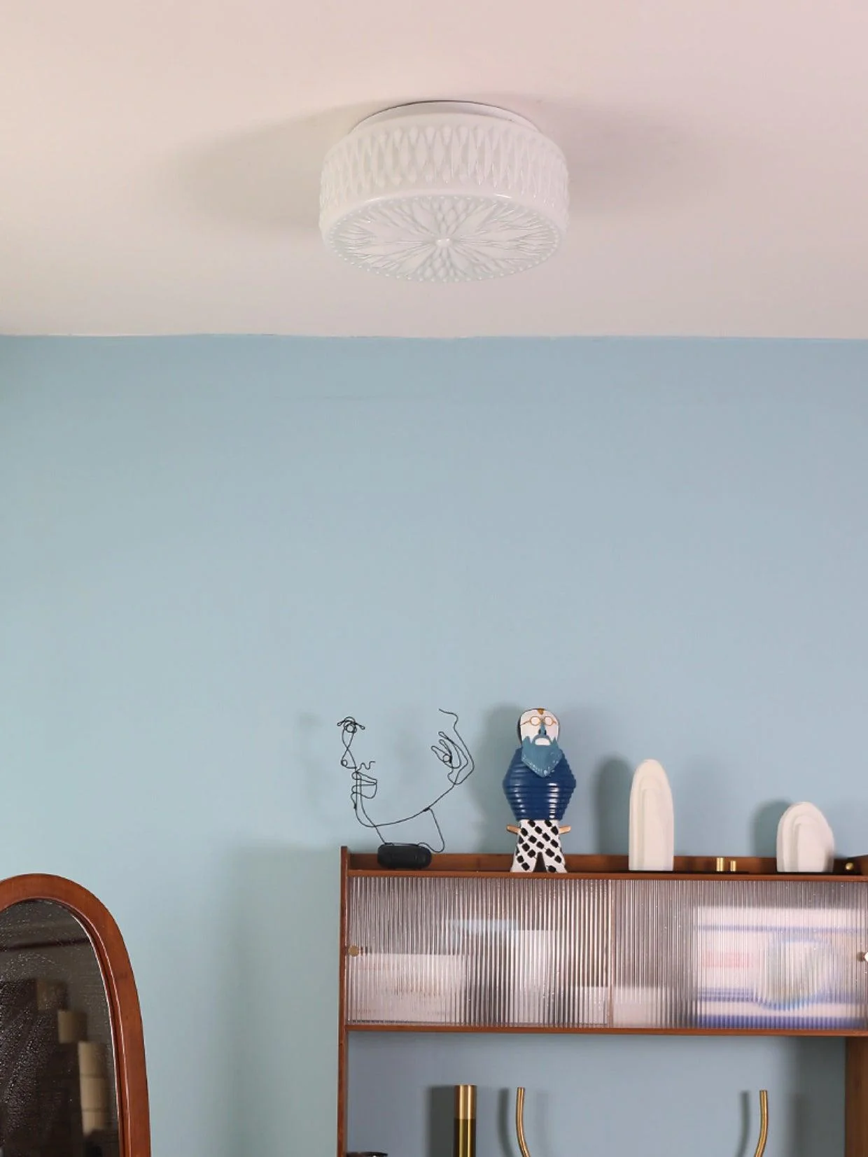 Solara Ceiling Lamp Glass Shade and Modern Mooncake - Image 12