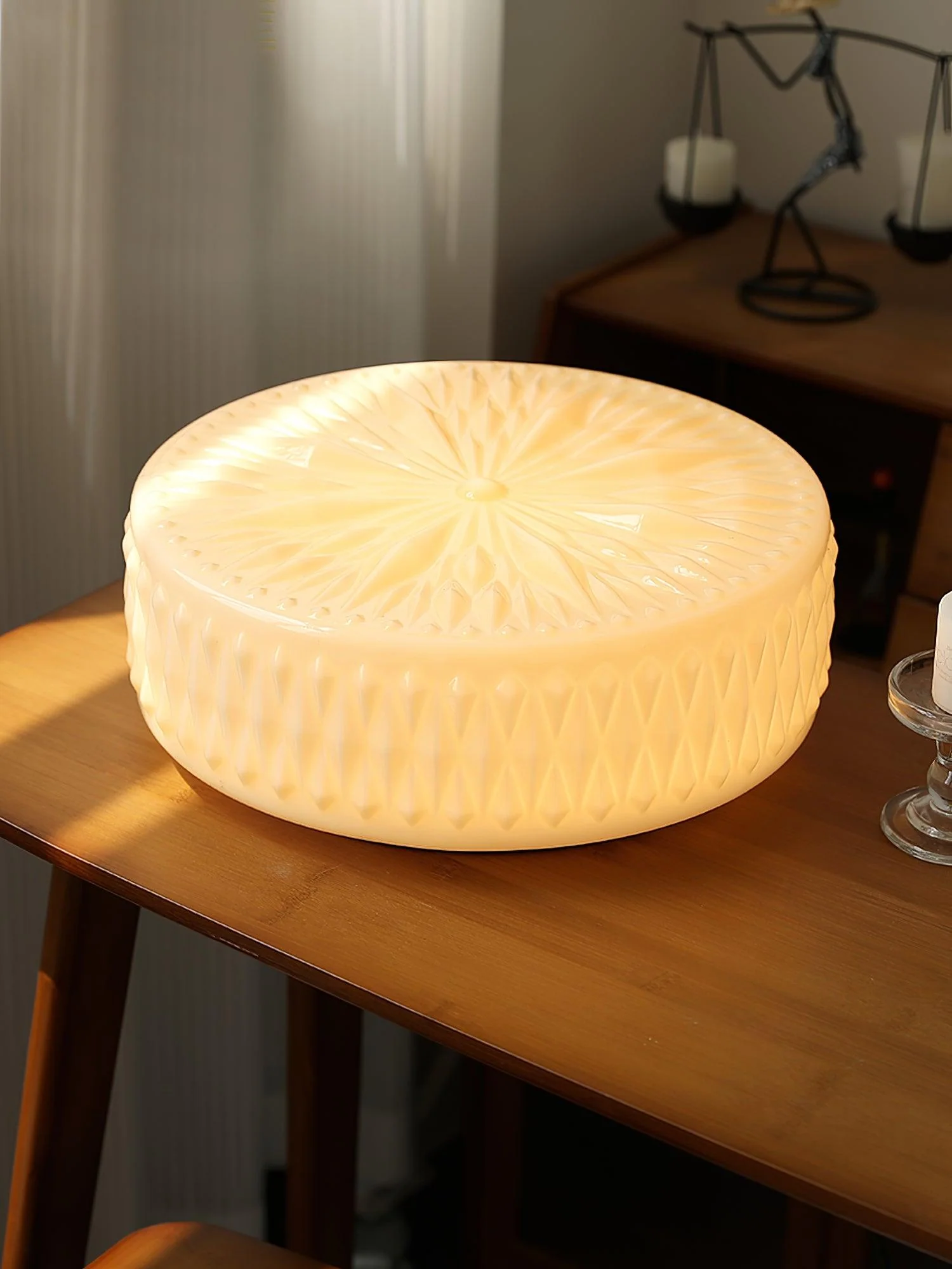 Solara Ceiling Lamp Glass Shade and Modern Mooncake - Image 4